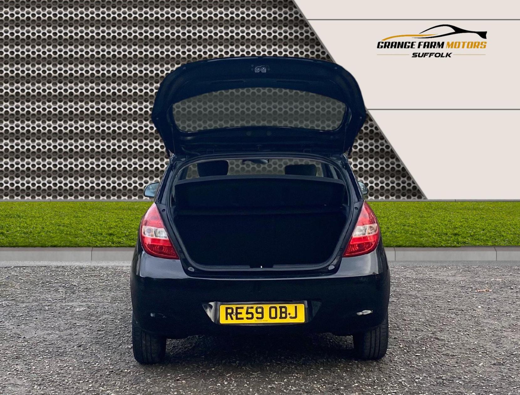 Hyundai i20 1.2 Comfort Hatchback 5dr Petrol Manual Euro 4 (77 bhp)