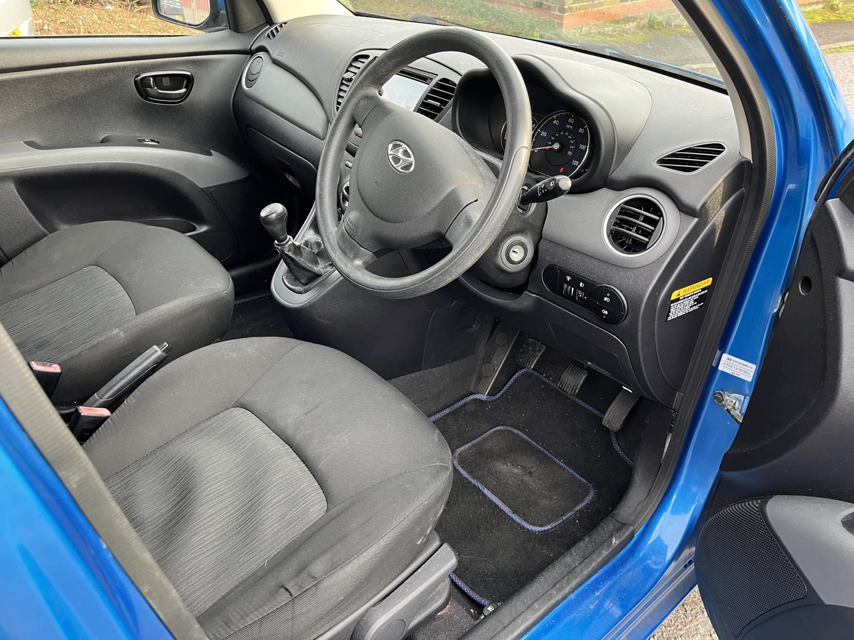 Hyundai i10 1.2 Active Hatchback 5dr Petrol Manual Euro 5 (85 bhp)