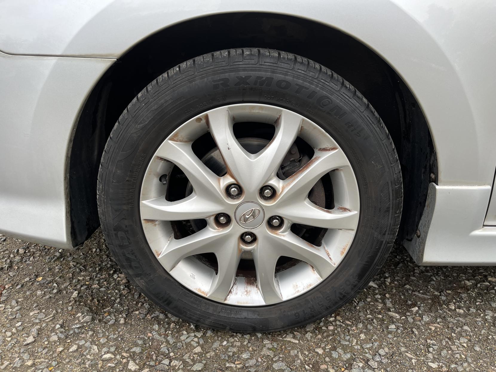 Hyundai i30 1.4 Comfort Hatchback 5dr Petrol Manual Euro 5 (108 bhp)