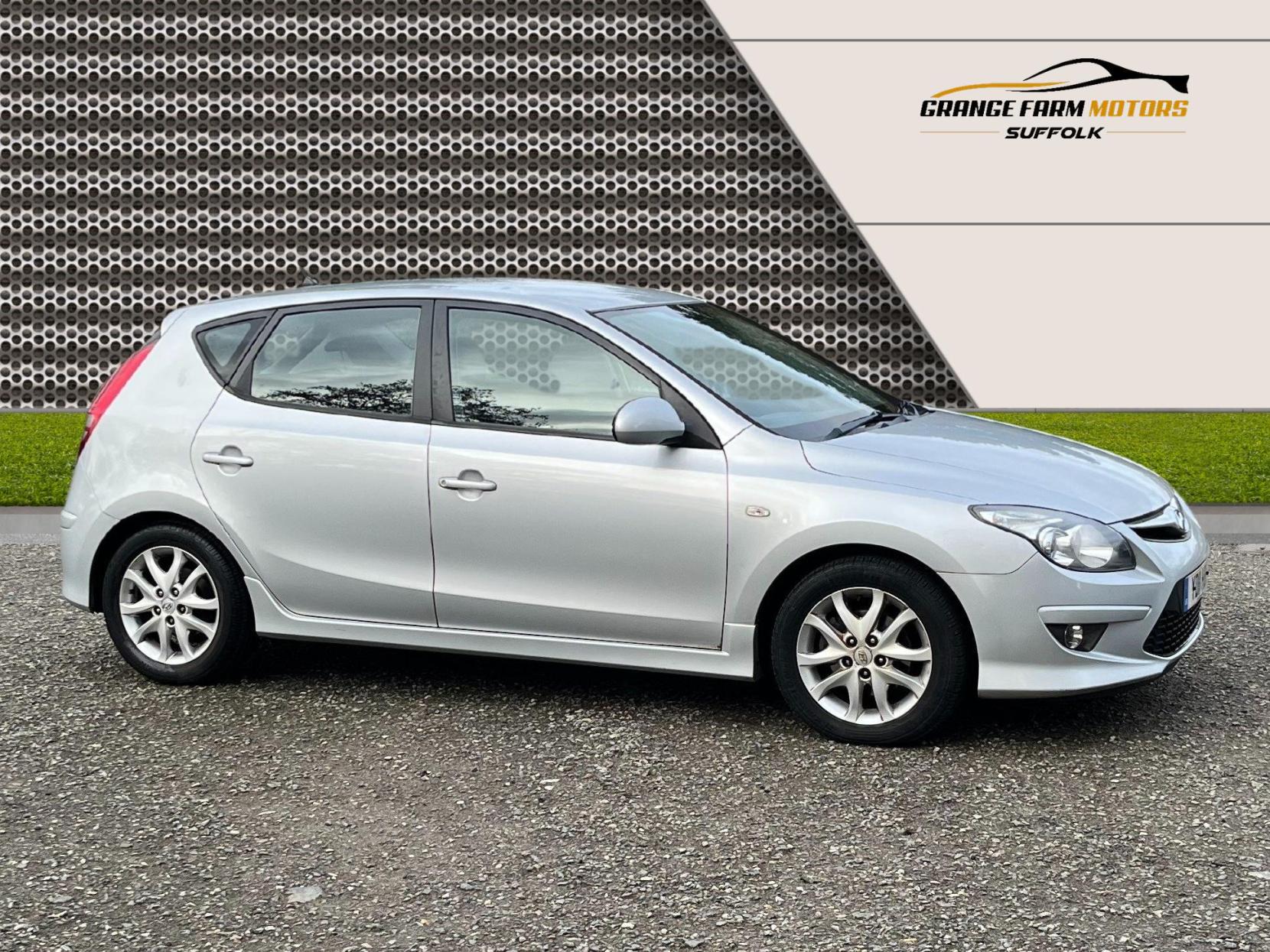 Hyundai i30 1.4 Comfort Hatchback 5dr Petrol Manual Euro 5 (108 bhp)