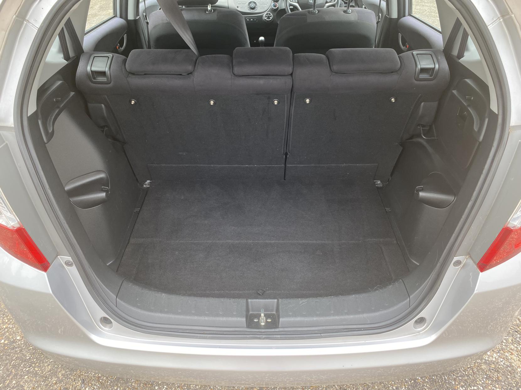 Honda Jazz 1.4 i-VTEC ES Hatchback 5dr Petrol Manual Euro 5 (99 ps)