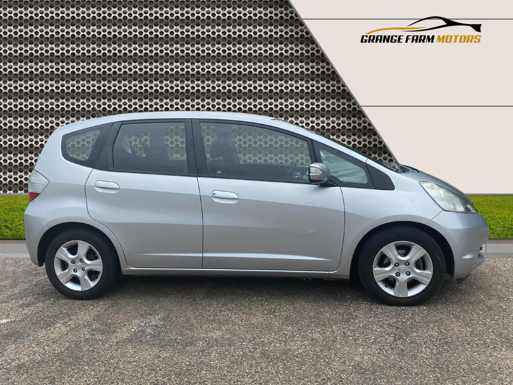 Honda Jazz 1.4 i-VTEC ES Hatchback 5dr Petrol Manual Euro 5 (99 ps)