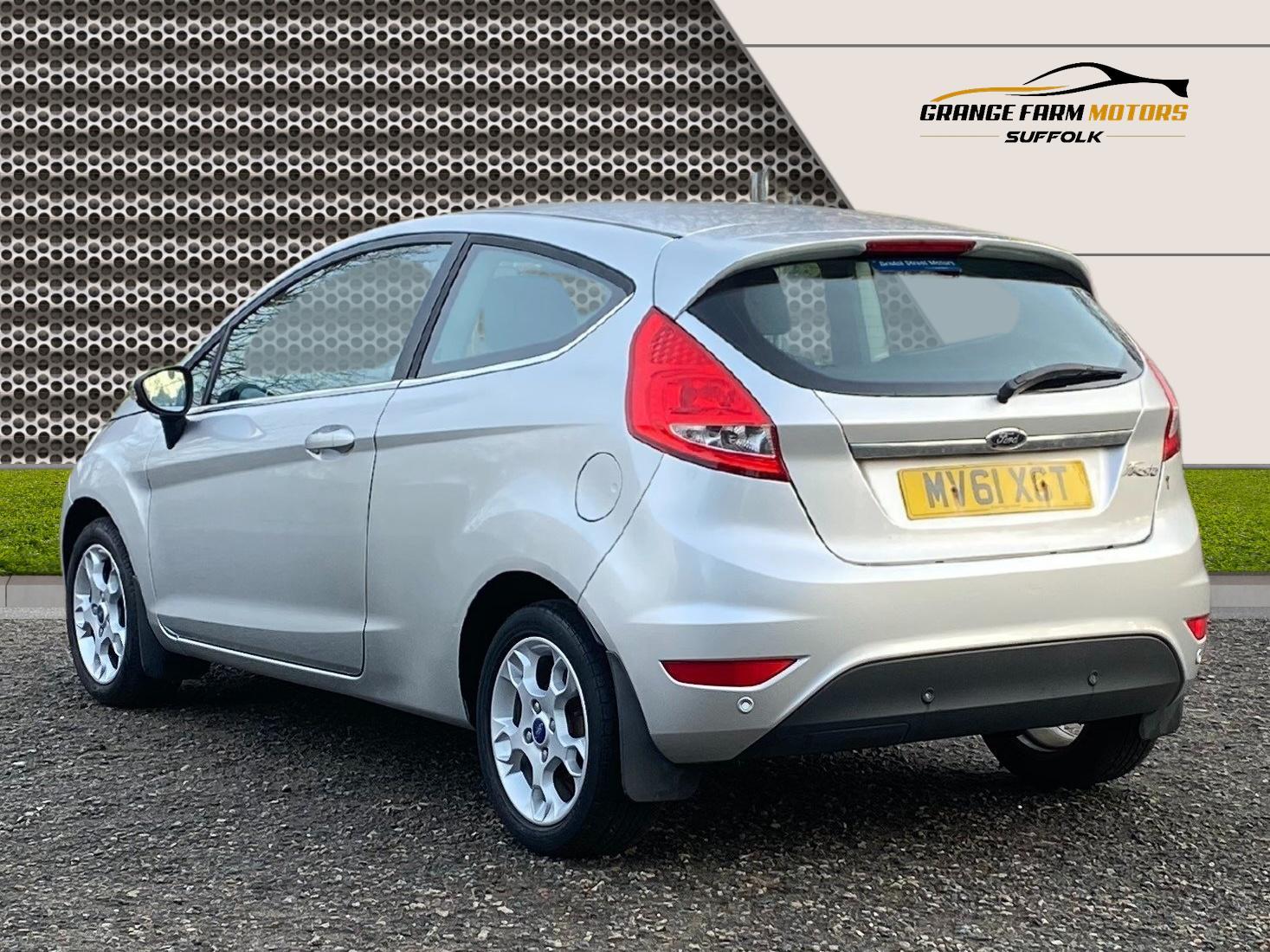Ford Fiesta 1.25 Zetec Hatchback 3dr Petrol Manual (129 g/km, 81 bhp)
