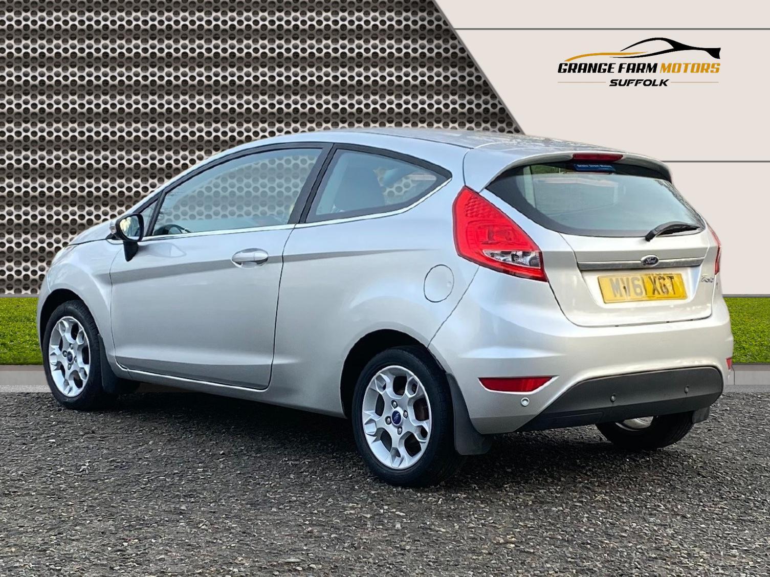 Ford Fiesta 1.25 Zetec Hatchback 3dr Petrol Manual (129 g/km, 81 bhp)