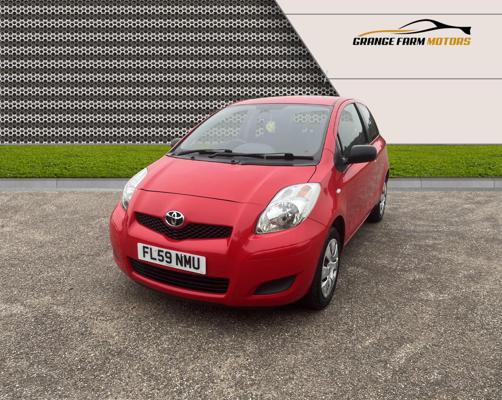 Toyota Yaris 1.0 VVT-i T2 Hatchback 3dr Petrol Manual Euro 4 (69 ps)