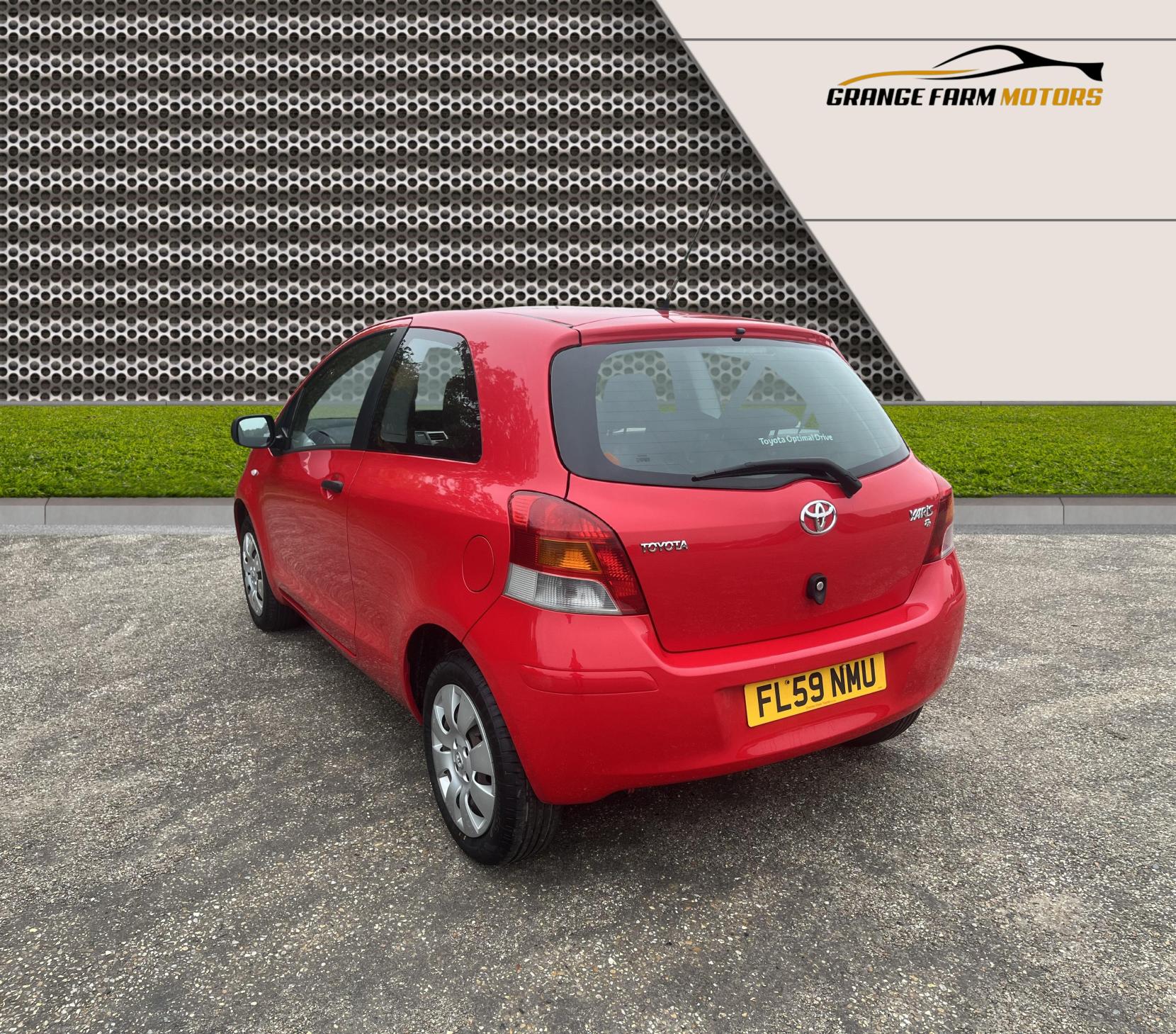 Toyota Yaris 1.0 VVT-i T2 Hatchback 3dr Petrol Manual Euro 4 (69 ps)