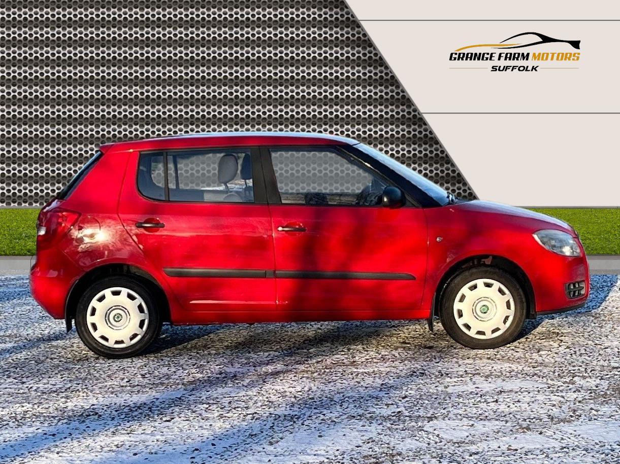 Skoda Fabia 1.2 HTP 6V 1 Hatchback 5dr Petrol Manual (140 g/km, 60 bhp)