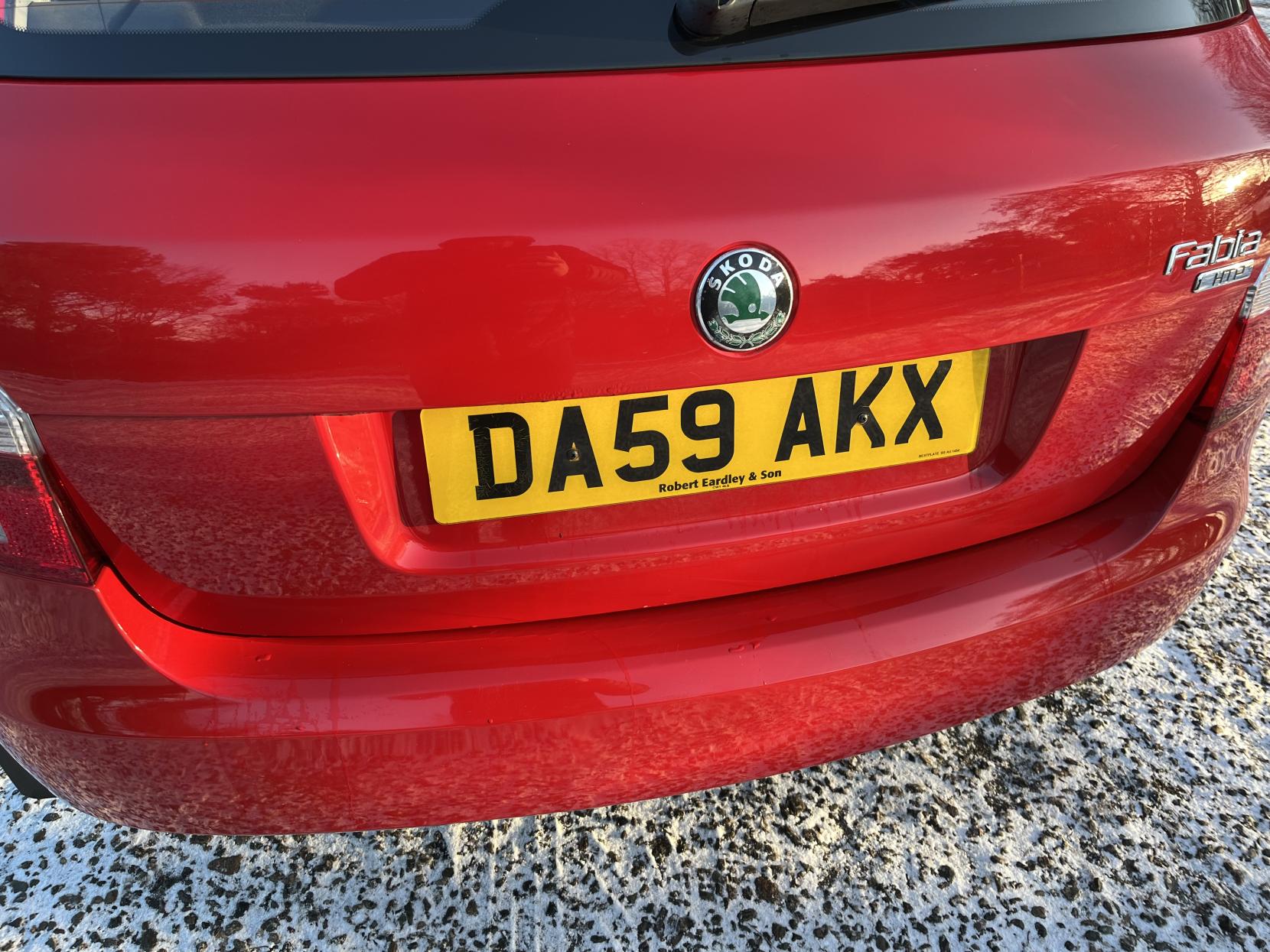 Skoda Fabia 1.2 HTP 6V 1 Hatchback 5dr Petrol Manual (140 g/km, 60 bhp)