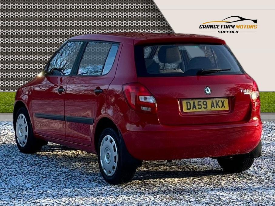 Skoda Fabia 1.2 HTP 6V 1 Hatchback 5dr Petrol Manual (140 g/km, 60 bhp)