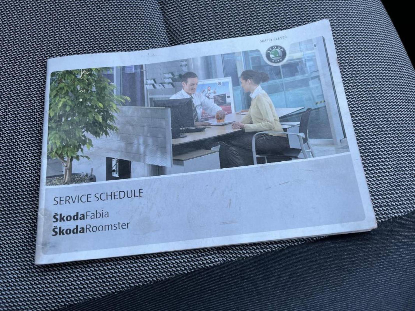 Skoda Fabia 1.2 HTP 6V 1 Hatchback 5dr Petrol Manual (140 g/km, 60 bhp)