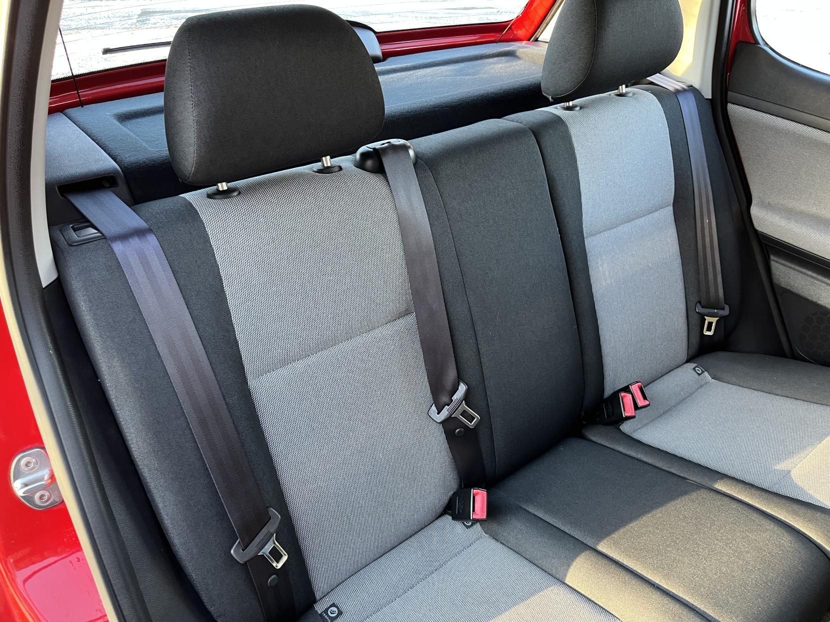 Skoda Fabia 1.2 HTP 6V 1 Hatchback 5dr Petrol Manual (140 g/km, 60 bhp)