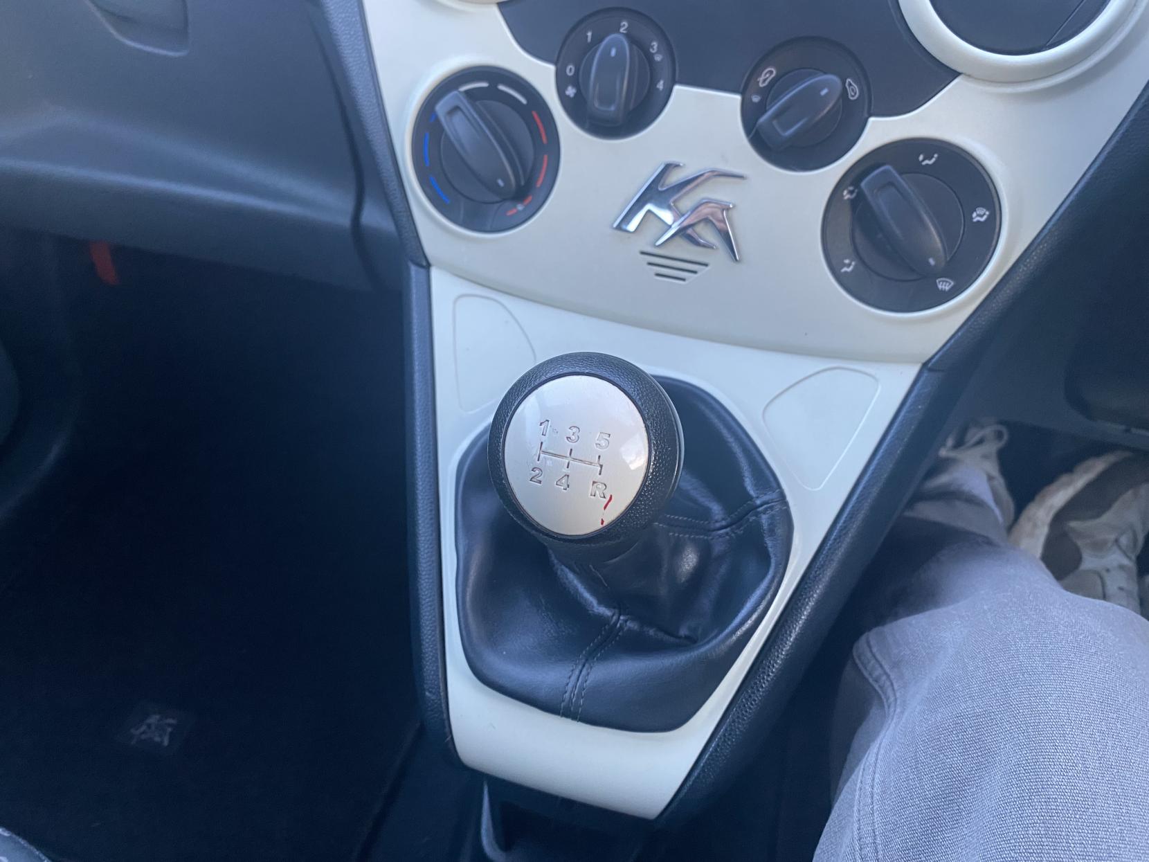 Ford Ka 1.2 Studio Hatchback 3dr Petrol Manual Euro 5 (s/s) (69 ps)