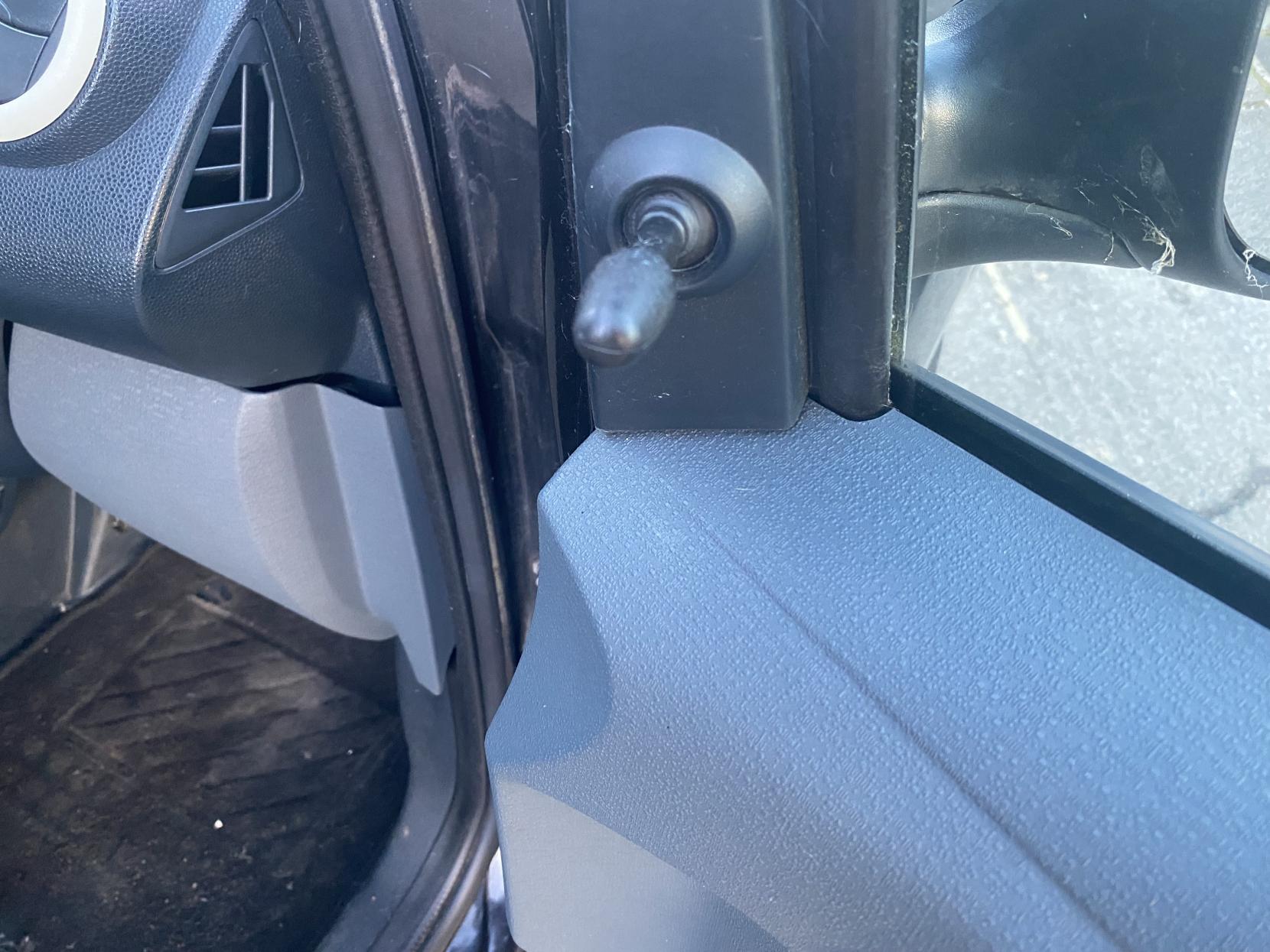 Ford Ka 1.2 Studio Hatchback 3dr Petrol Manual Euro 5 (s/s) (69 ps)