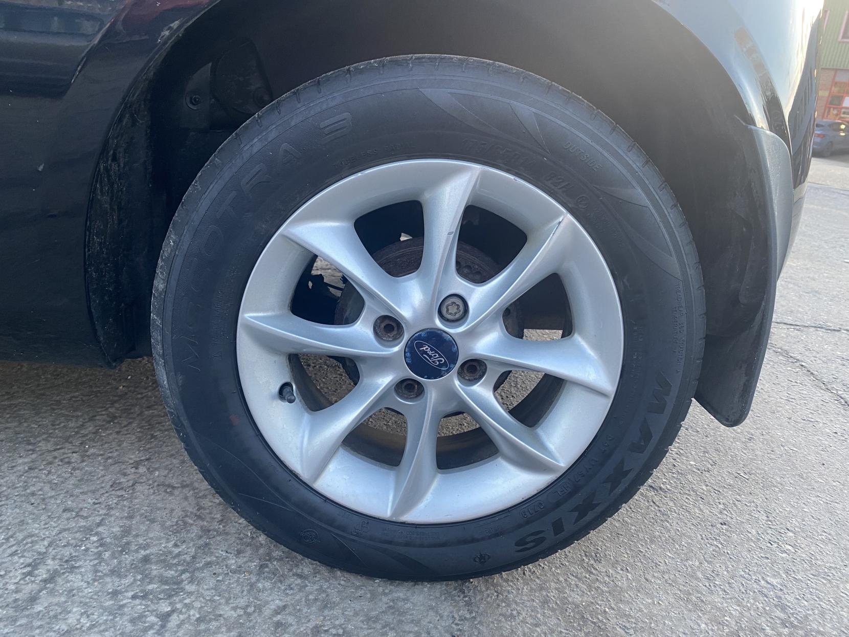 Ford Ka 1.2 Studio Hatchback 3dr Petrol Manual Euro 5 (s/s) (69 ps)