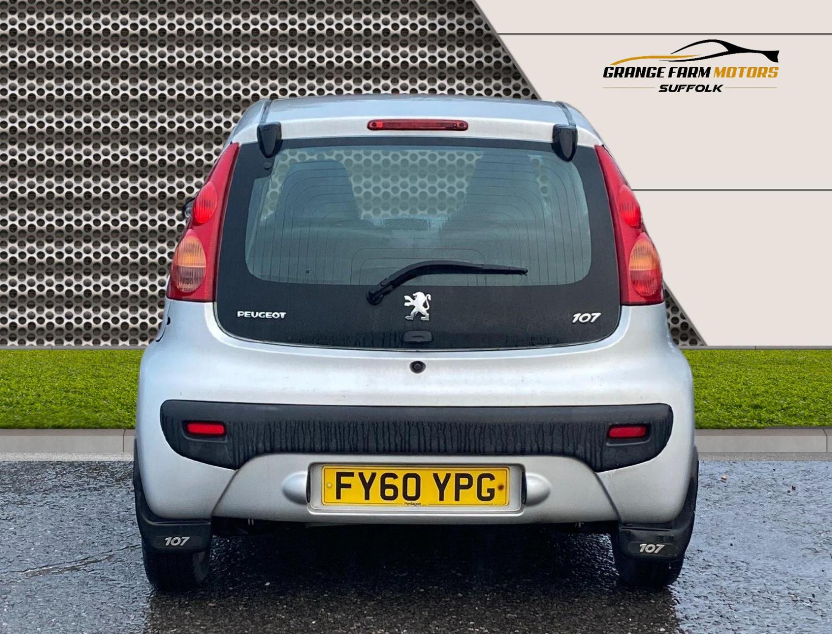 Peugeot 107 1.0 12V Allure Hatchback 5dr Petrol Manual Euro 4 (68 ps)