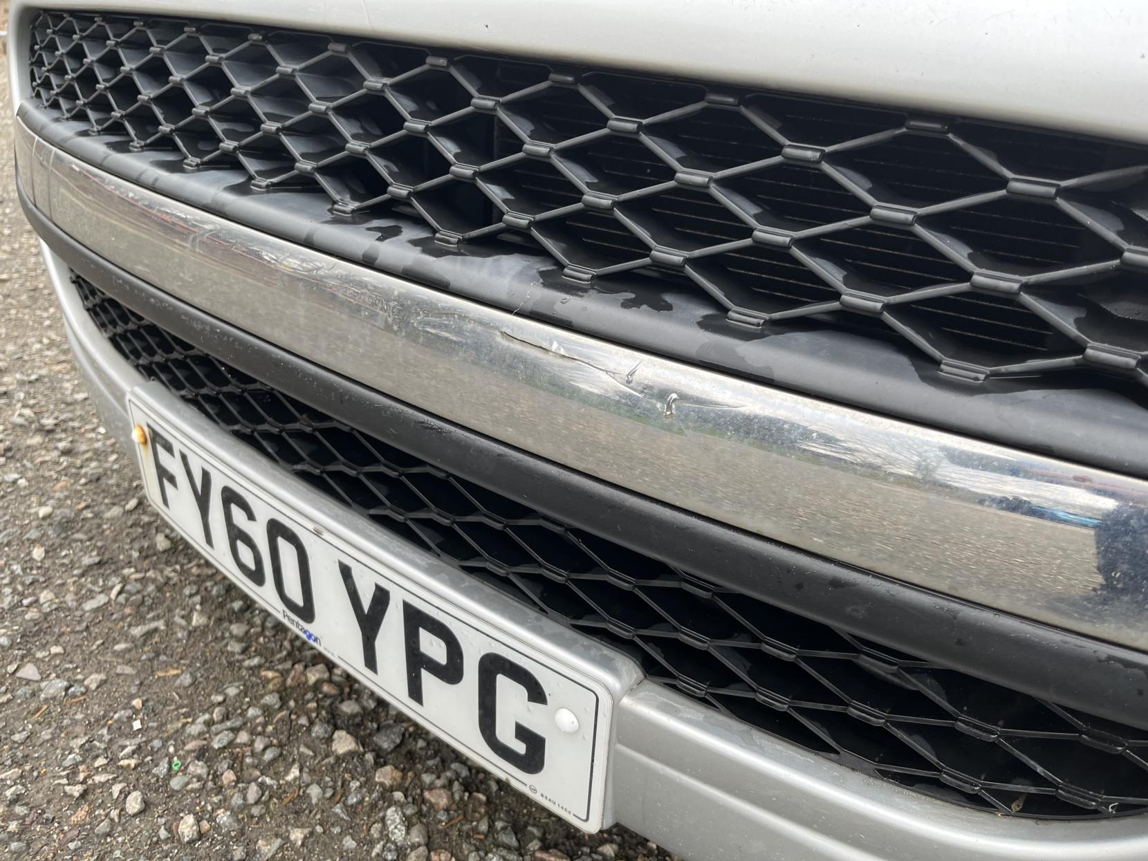 Peugeot 107 1.0 12V Allure Hatchback 5dr Petrol Manual Euro 4 (68 ps)