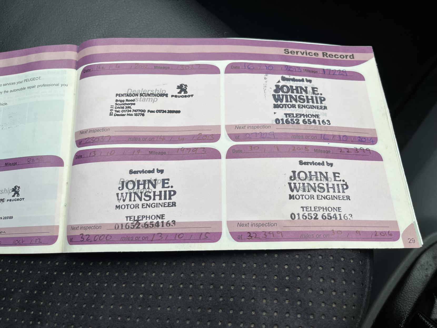 Peugeot 107 1.0 12V Allure Hatchback 5dr Petrol Manual Euro 4 (68 ps)