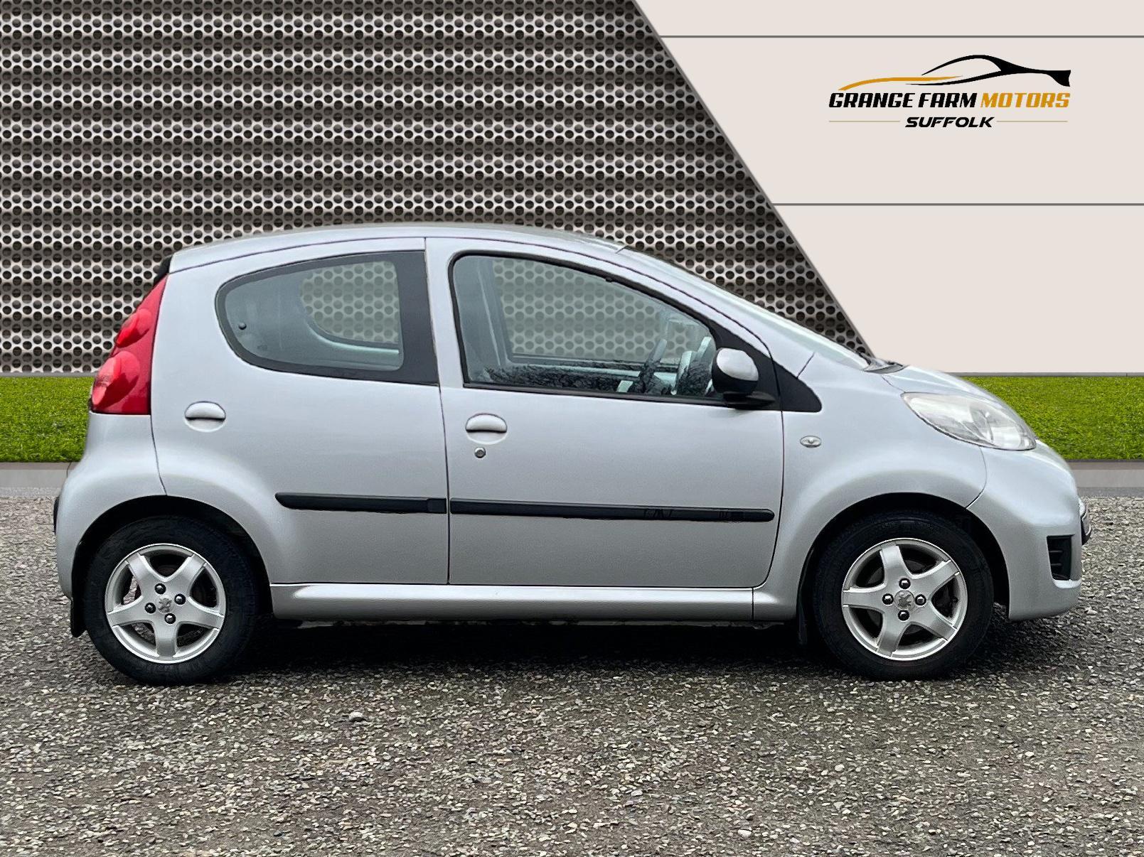 Peugeot 107 1.0 12V Allure Hatchback 5dr Petrol Manual Euro 4 (68 ps)