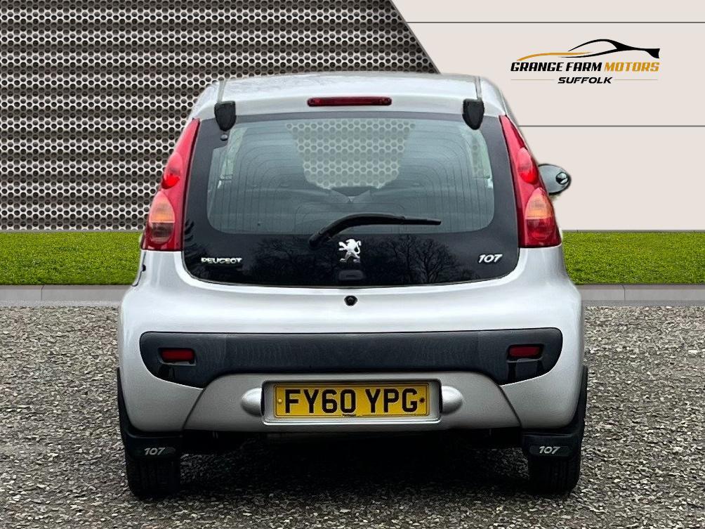 Peugeot 107 1.0 12V Allure Hatchback 5dr Petrol Manual Euro 4 (68 ps)