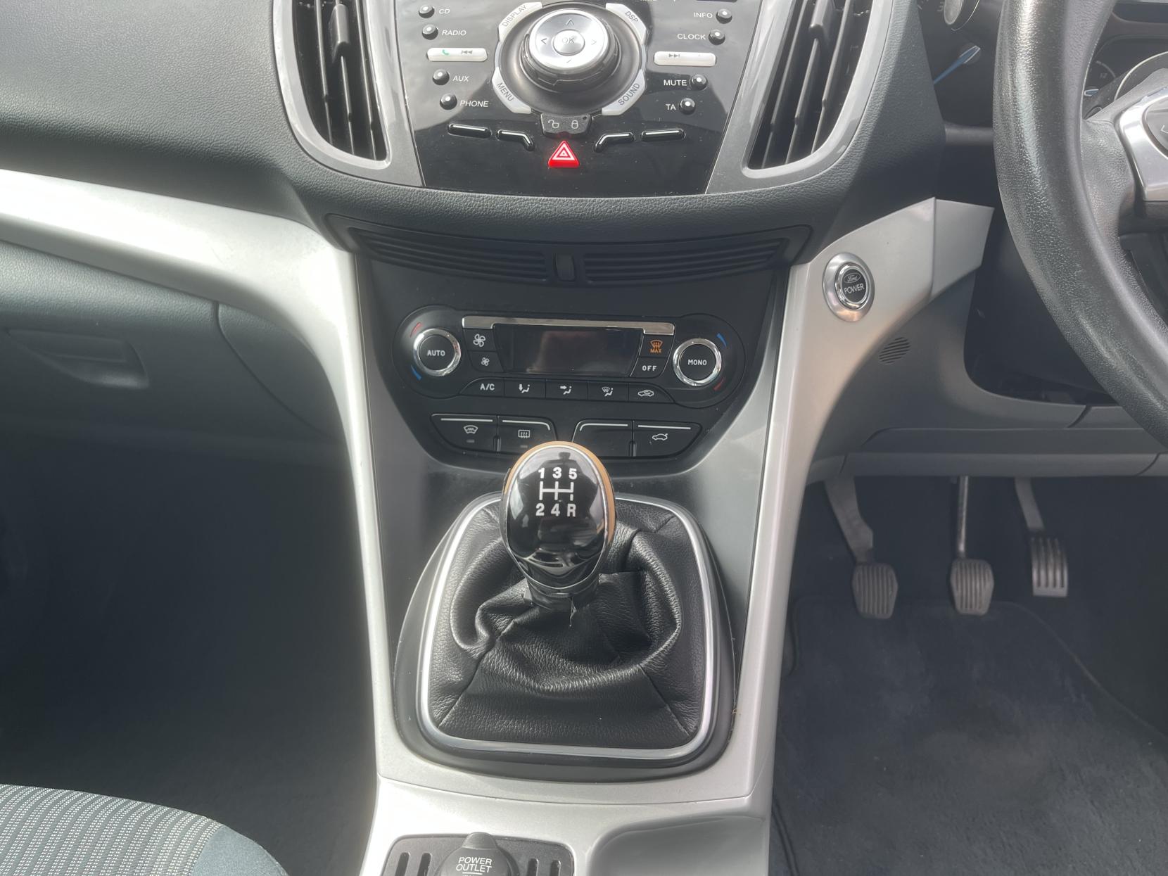 Ford Grand C-Max 1.6 Titanium MPV 5dr Petrol Manual Euro 5 (125 ps)