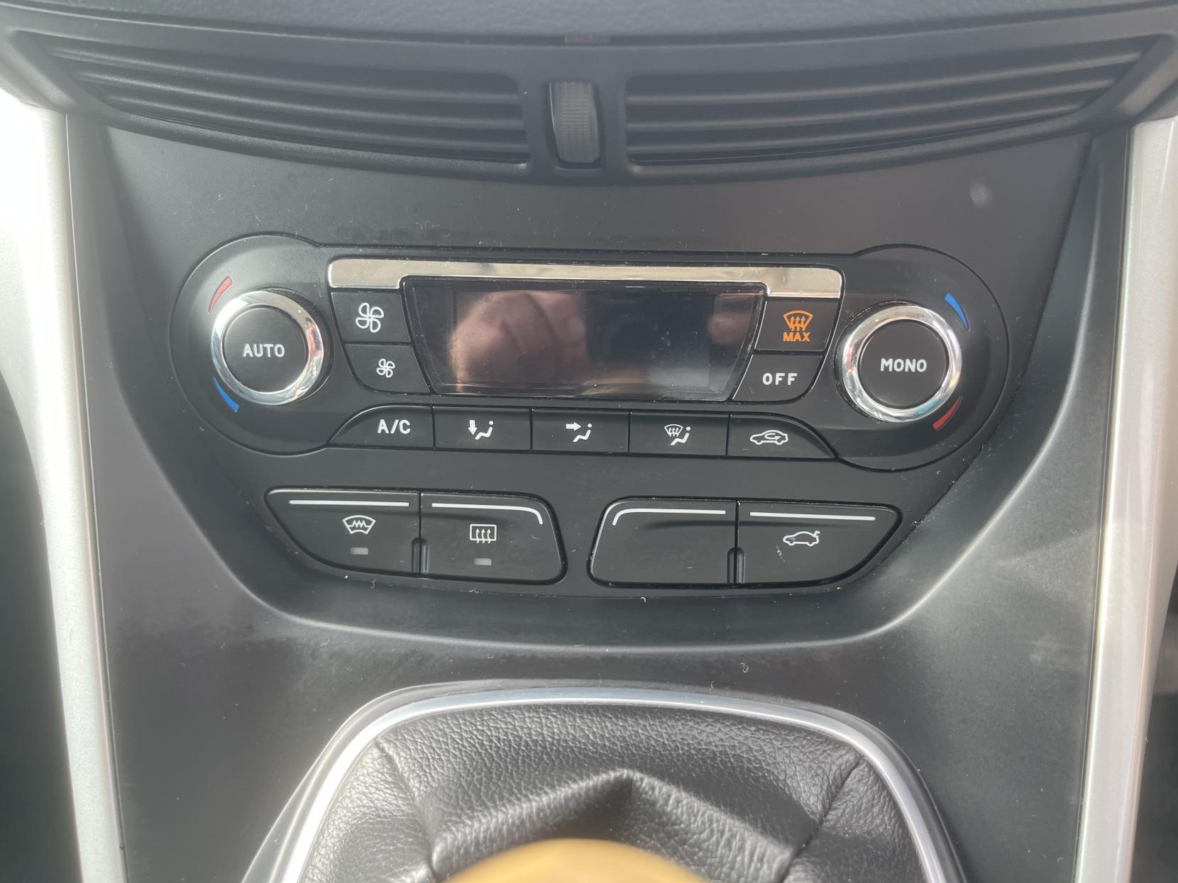Ford Grand C-Max 1.6 Titanium MPV 5dr Petrol Manual Euro 5 (125 ps)