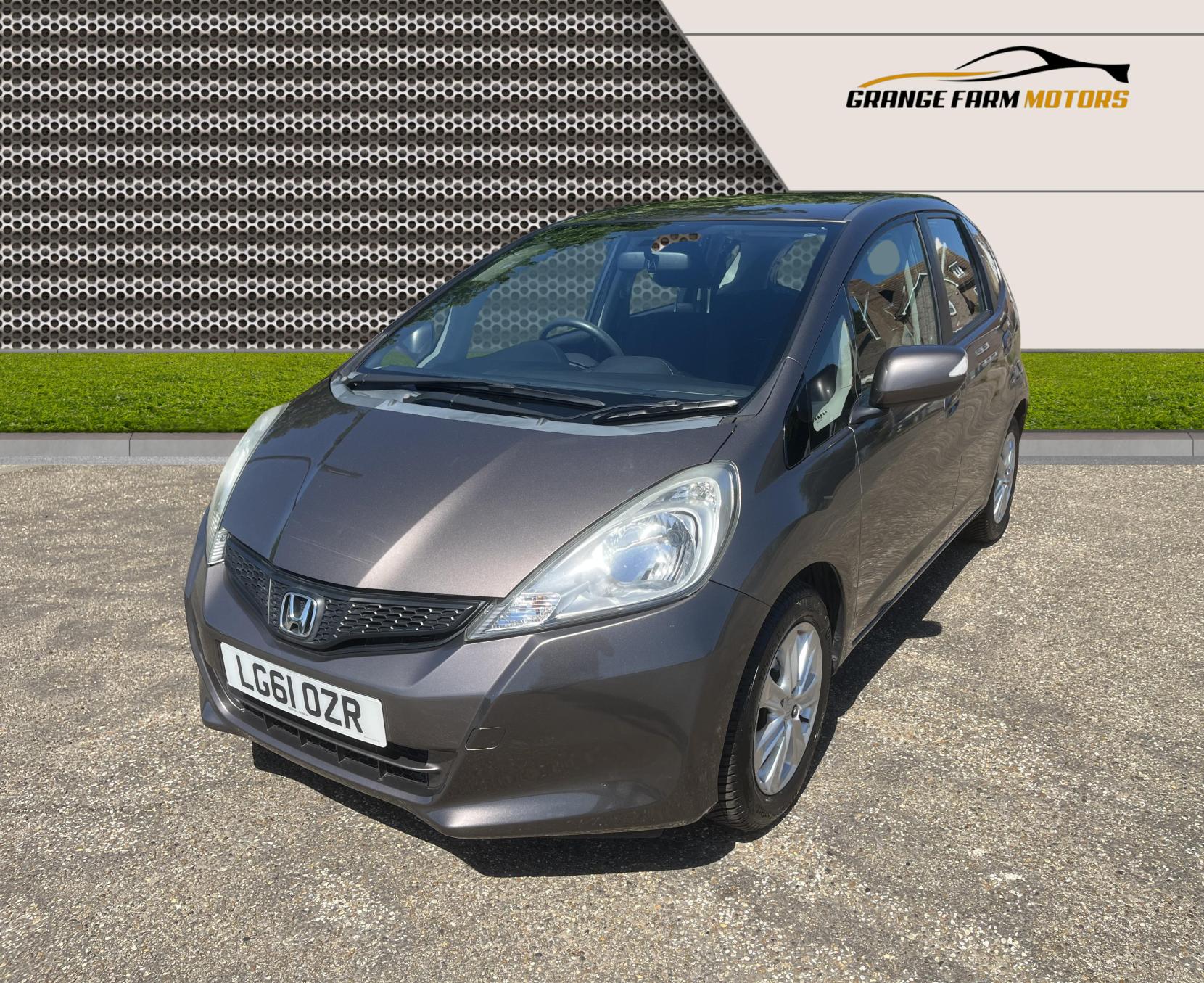 Honda Jazz 1.4 i-VTEC ES-T Hatchback 5dr Petrol Manual Euro 5 (99 ps)