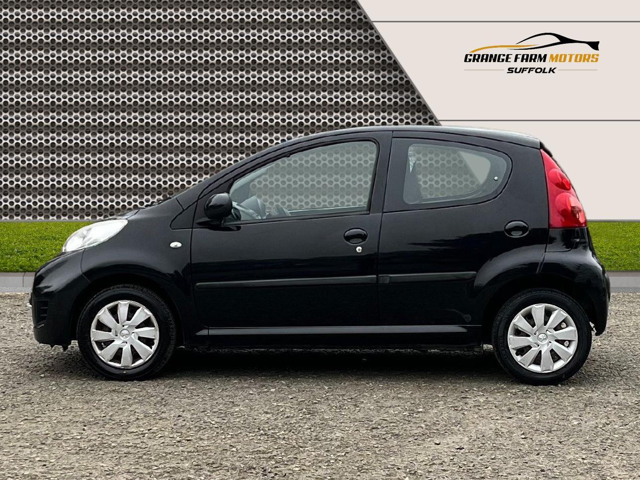 Peugeot 107 1.0 12V Urban Hatchback 5dr Petrol Manual Euro 4 (68 ps)