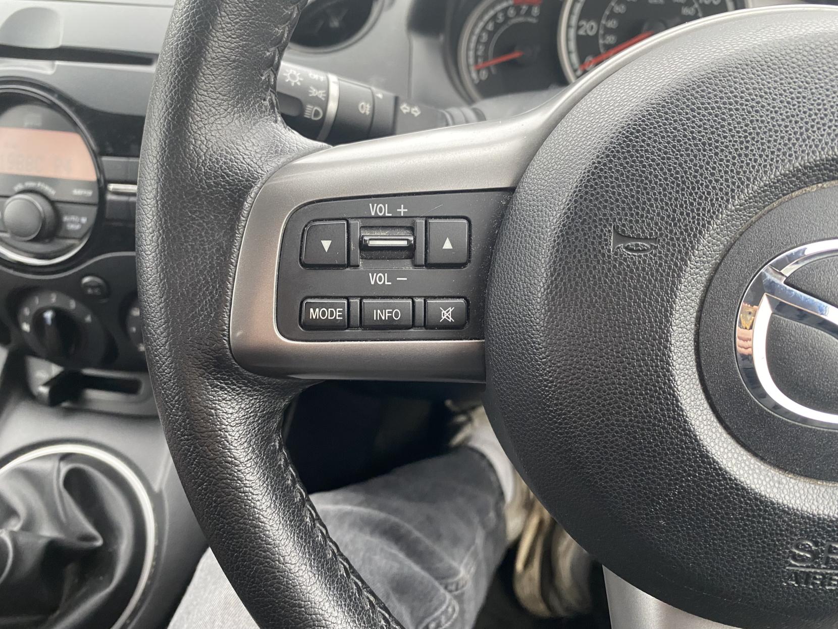 Mazda Mazda2 1.3 Tamura Hatchback 5dr Petrol Manual Euro 5 (84 ps)