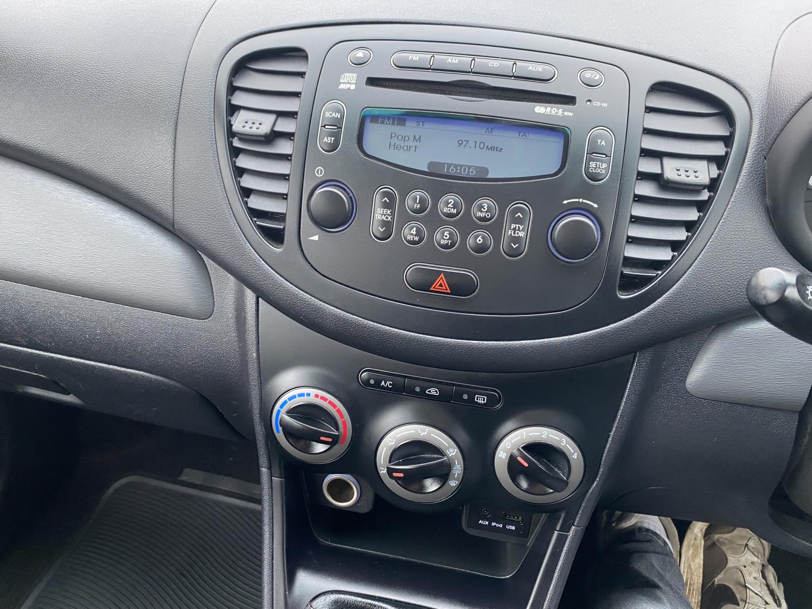 Hyundai i10 1.2 Active Hatchback 5dr Petrol Manual Euro 5 (85 bhp)