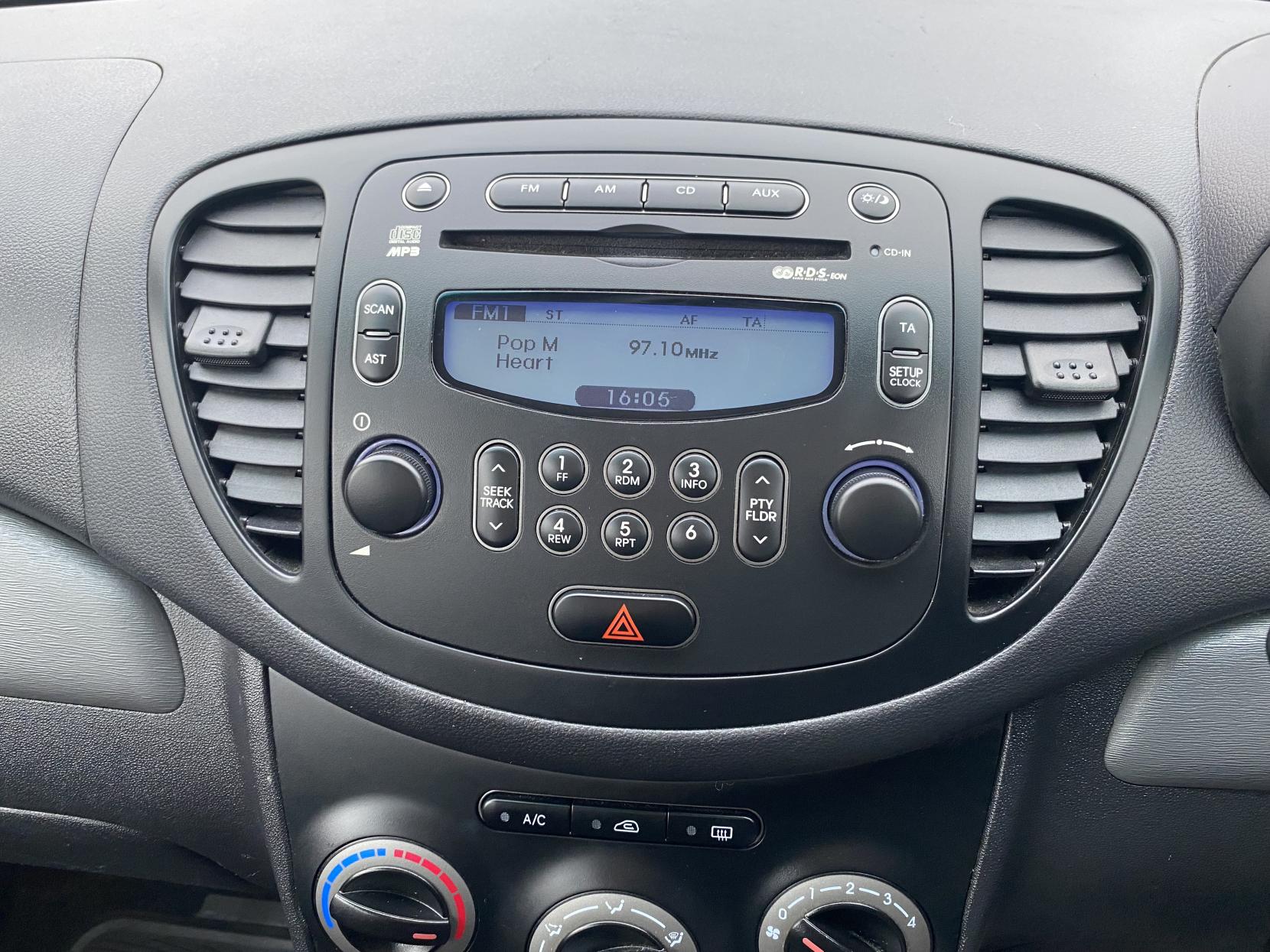 Hyundai i10 1.2 Active Hatchback 5dr Petrol Manual Euro 5 (85 bhp)