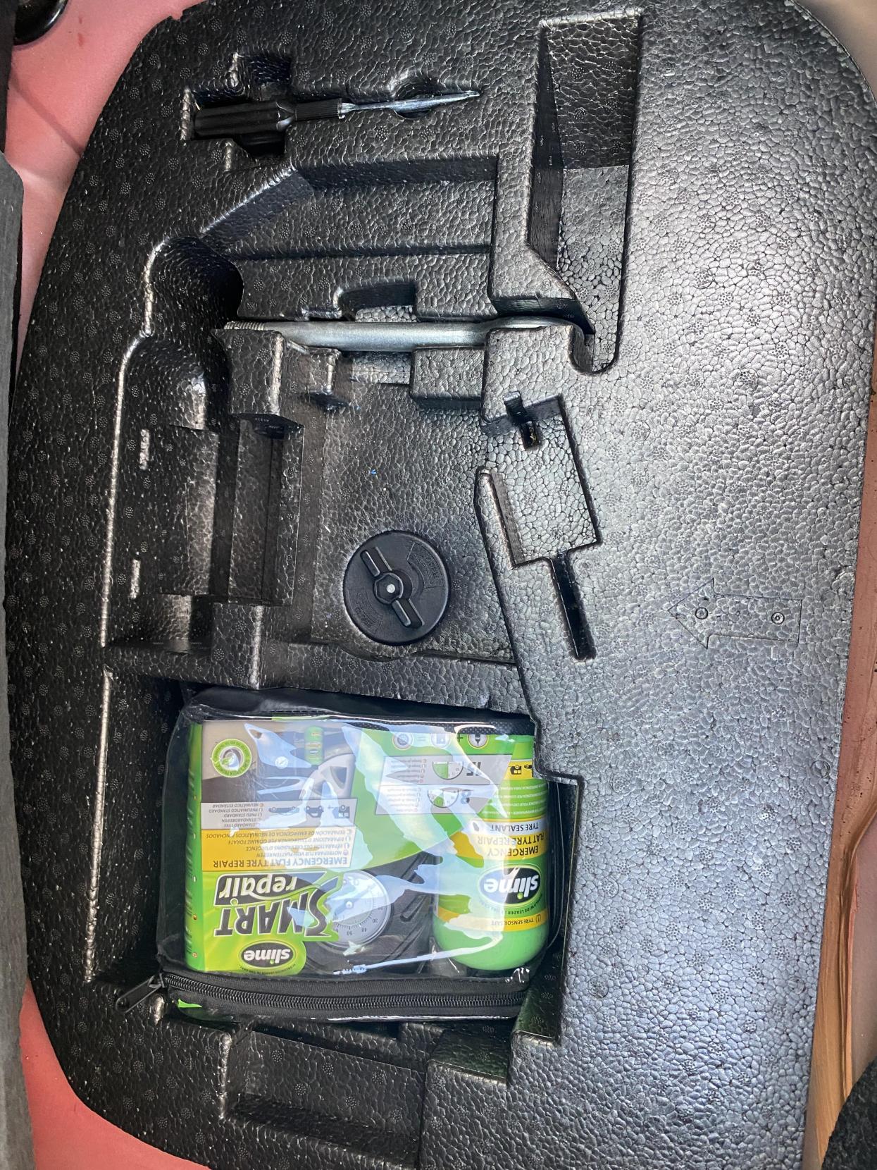 Ford Ka 1.2 Studio Hatchback 3dr Petrol Manual Euro 5 (69 ps)