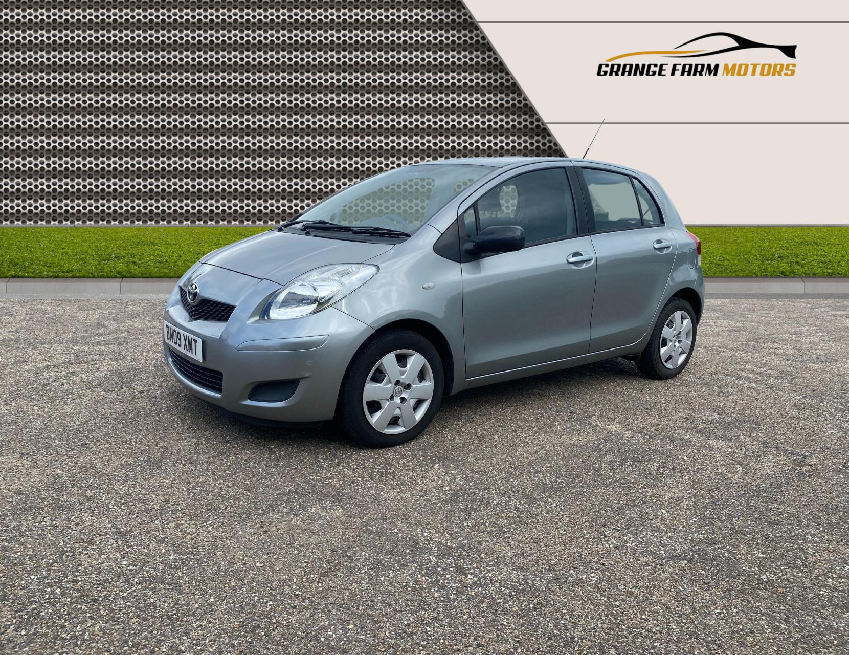 Toyota Yaris 1.33 Dual VVT-i TR Hatchback 5dr Petrol Manual Euro 4 (s/s) (101 ps)
