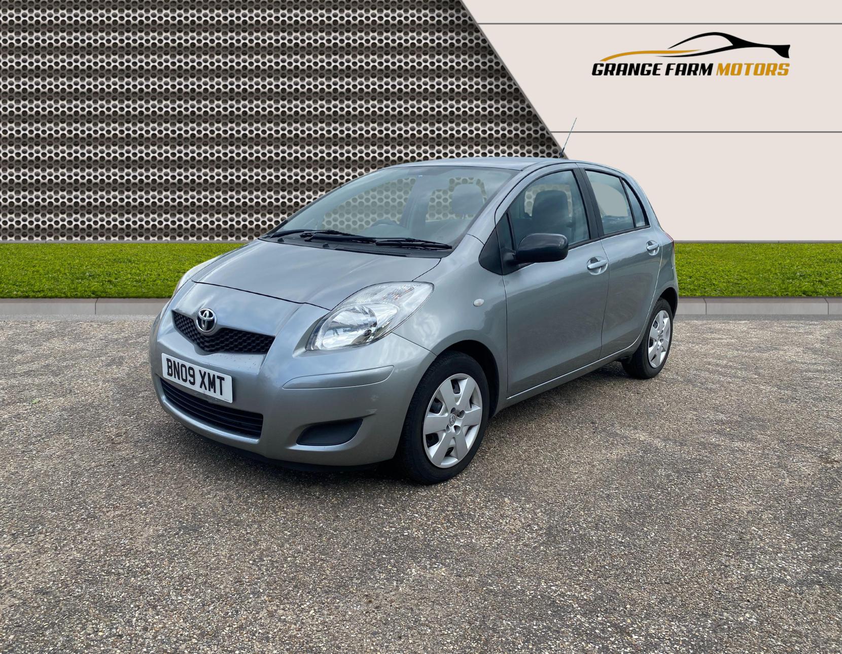 Toyota Yaris 1.33 Dual VVT-i TR Hatchback 5dr Petrol Manual Euro 4 (s/s) (101 ps)