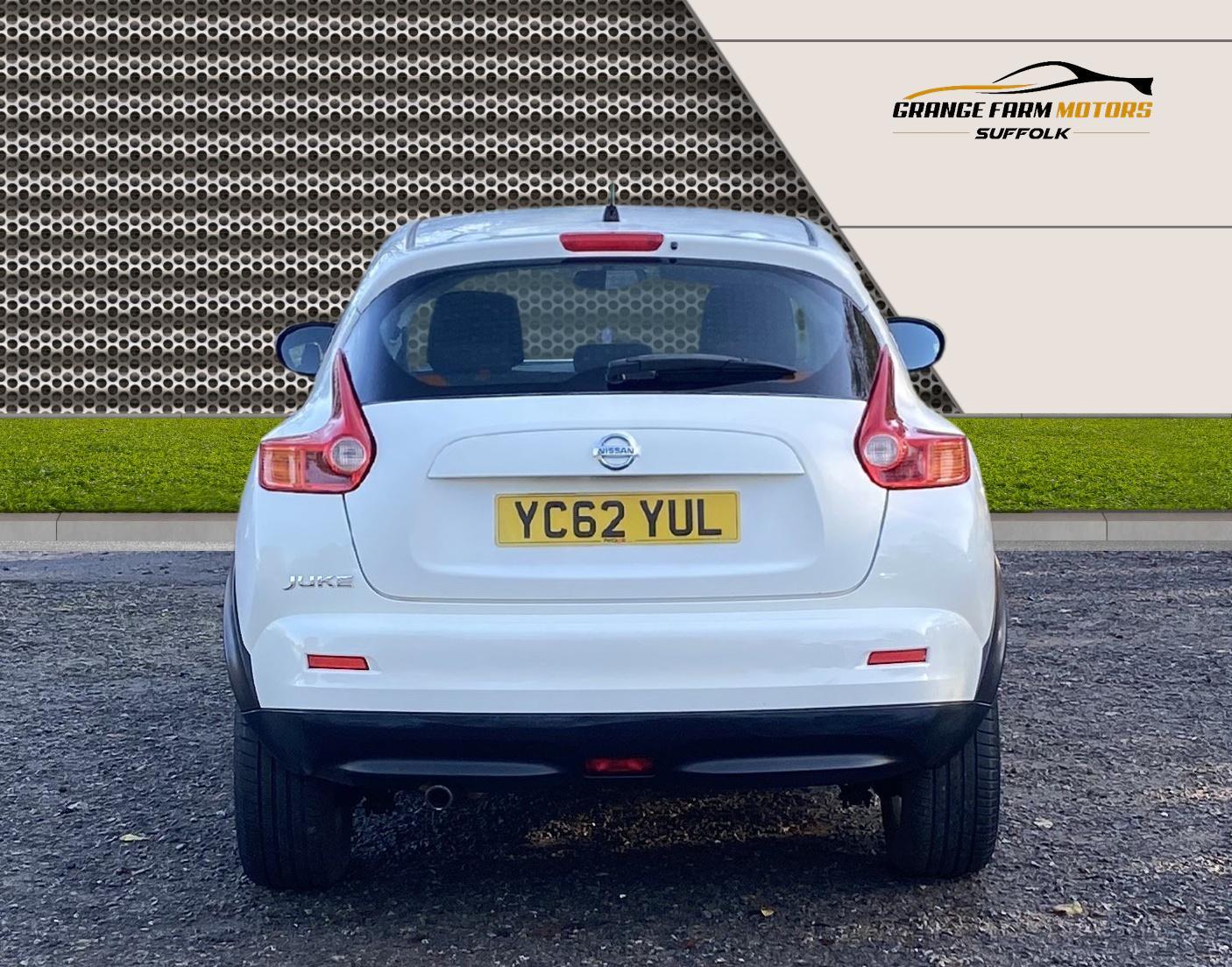 Nissan Juke 1.6 Acenta SUV 5dr Petrol Manual Euro 5 (s/s) (117 ps)