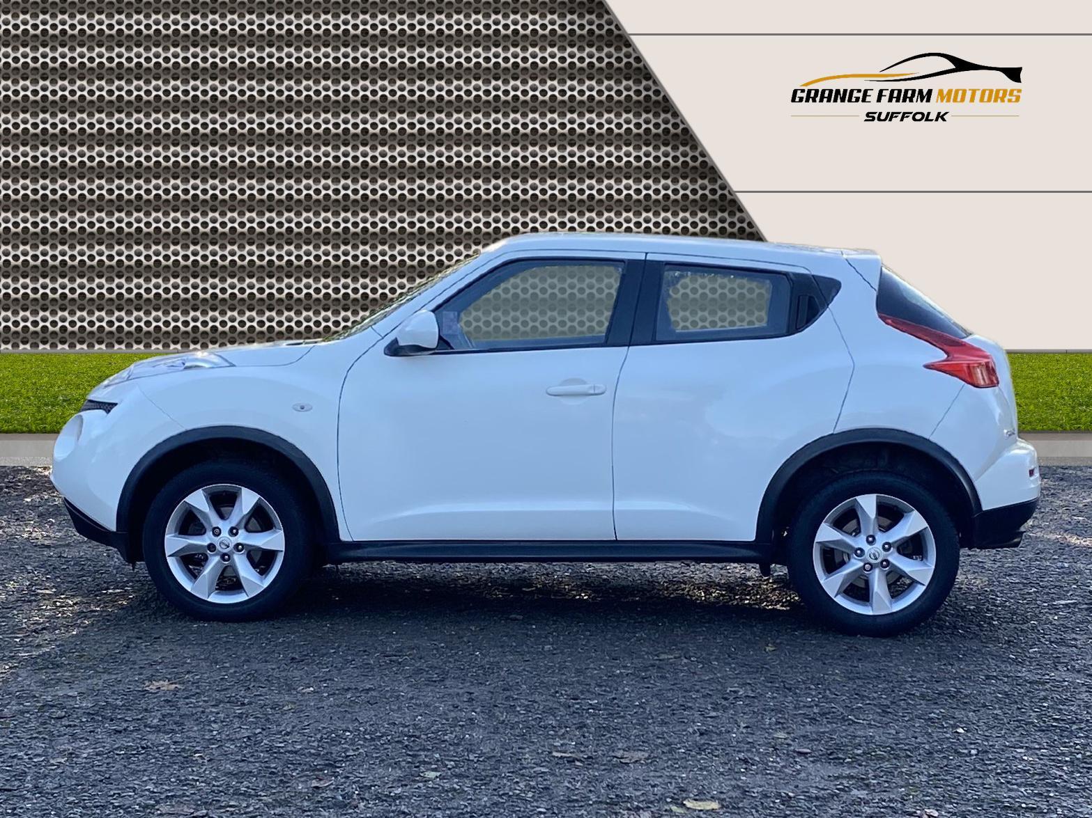 Nissan Juke 1.6 Acenta SUV 5dr Petrol Manual Euro 5 (s/s) (117 ps)