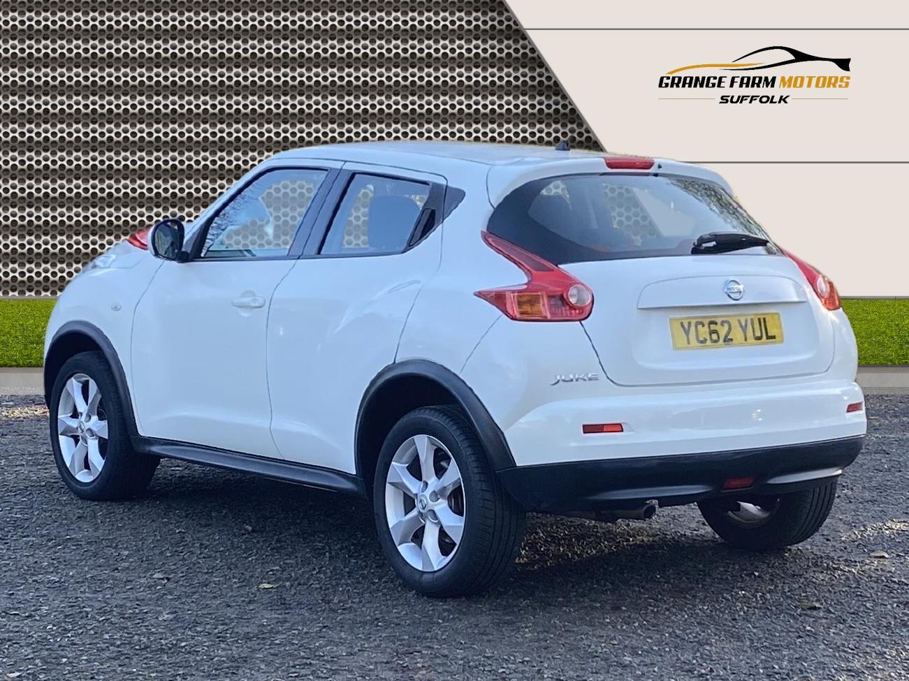 Nissan Juke 1.6 Acenta SUV 5dr Petrol Manual Euro 5 (s/s) (117 ps)