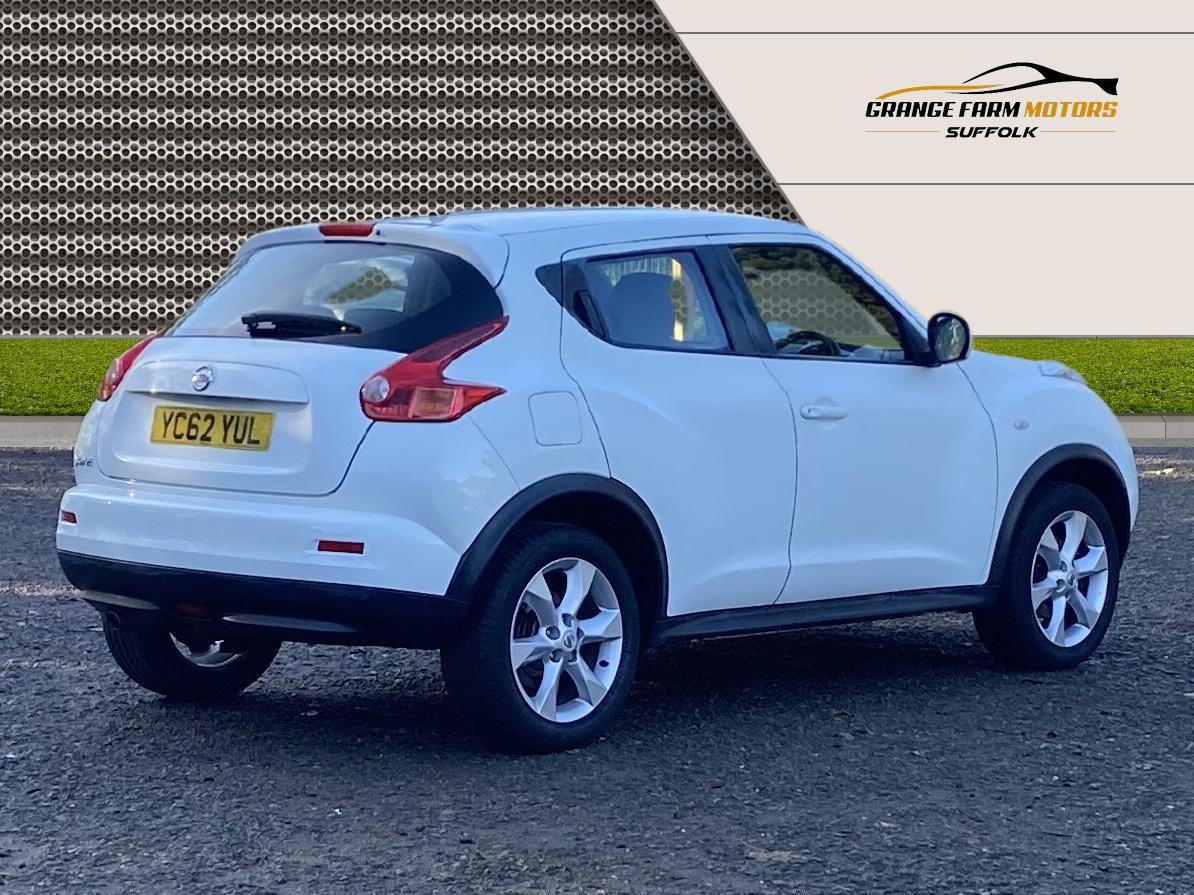 Nissan Juke 1.6 Acenta SUV 5dr Petrol Manual Euro 5 (s/s) (117 ps)