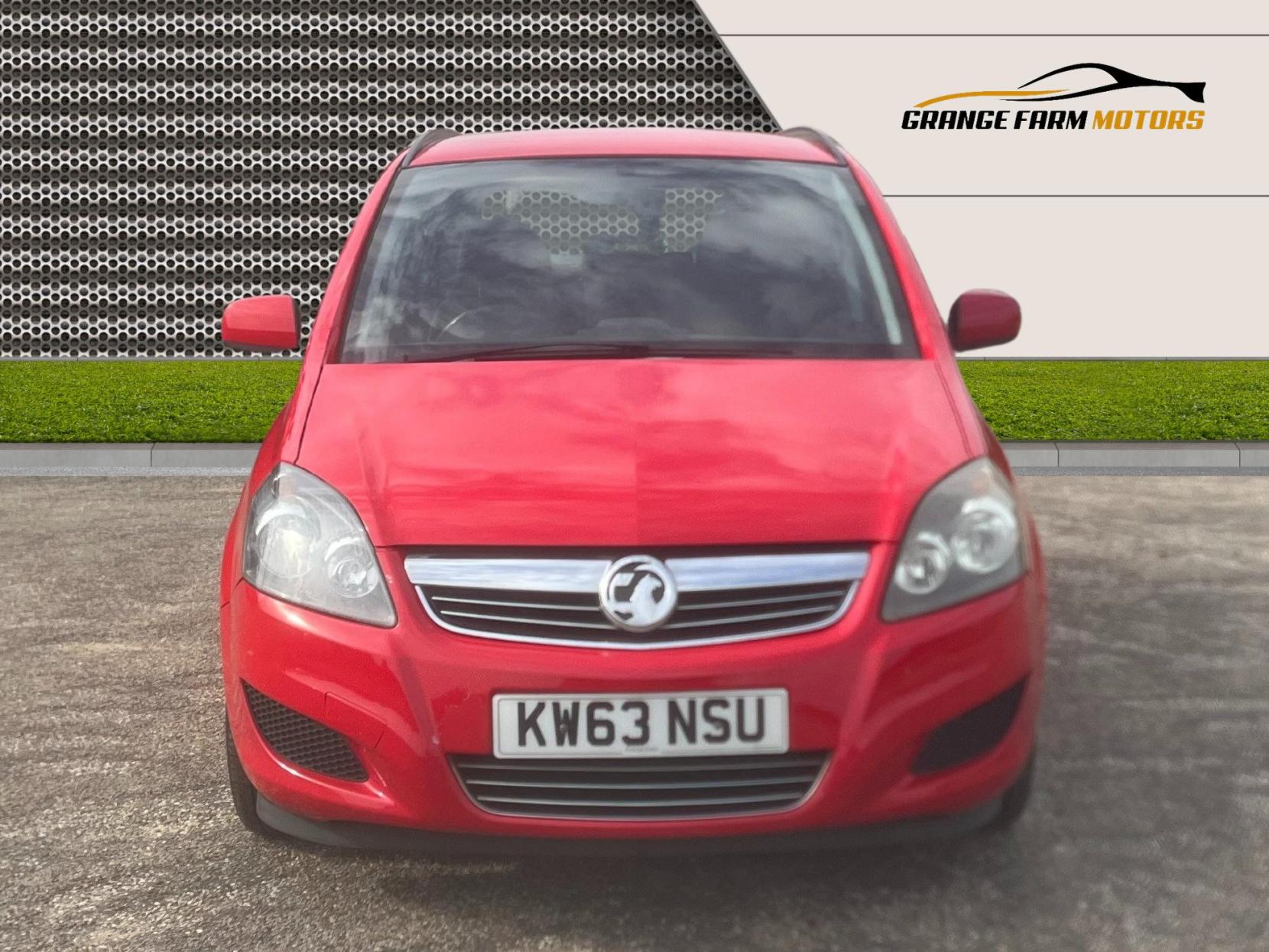 Vauxhall Zafira 1.8 16V Exclusiv MPV 5dr Petrol Manual Euro 5 (120 ps)