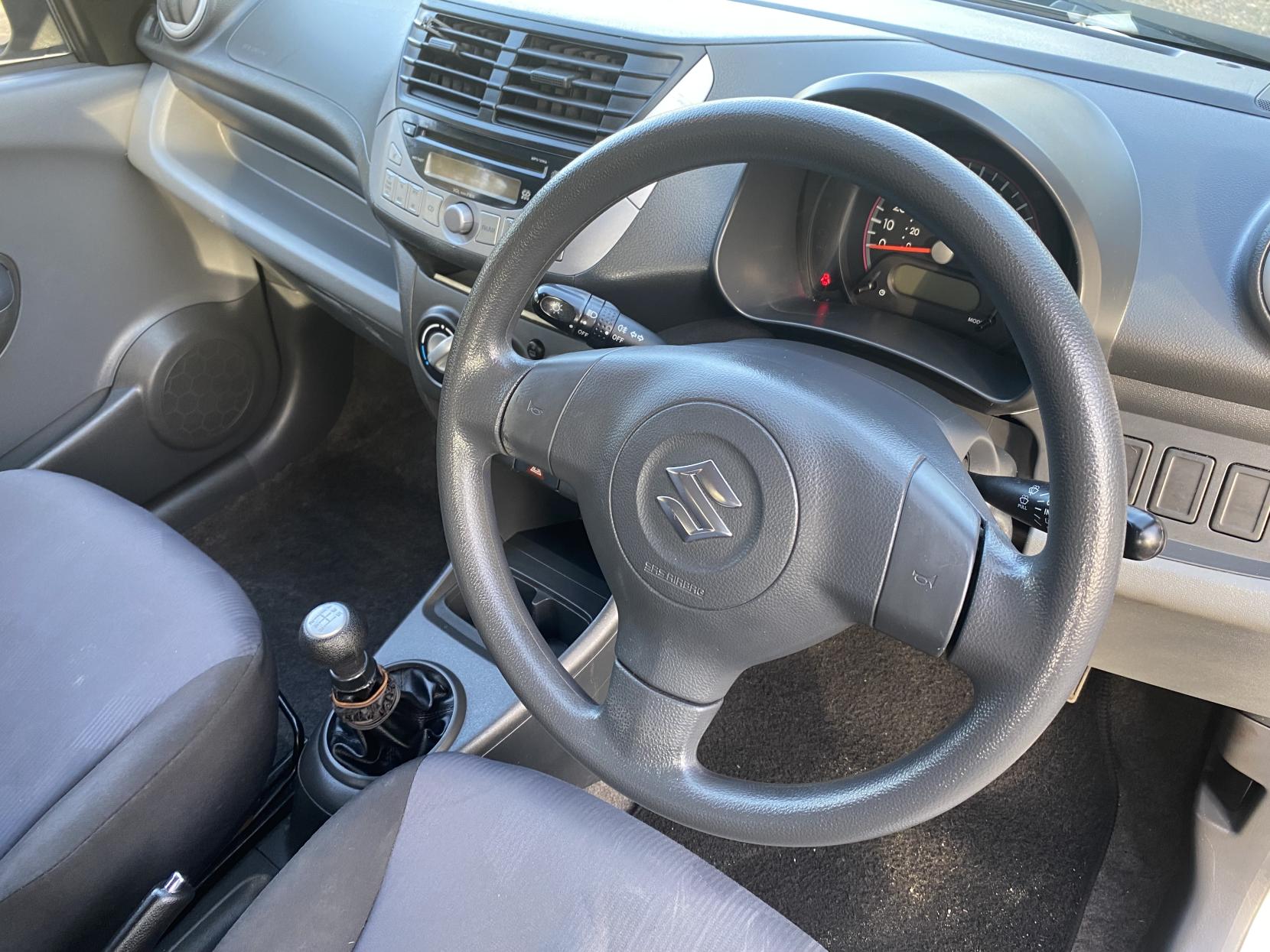 Suzuki Alto 1.0 12V SZ Hatchback 5dr Petrol Manual Euro 5 (68 ps)