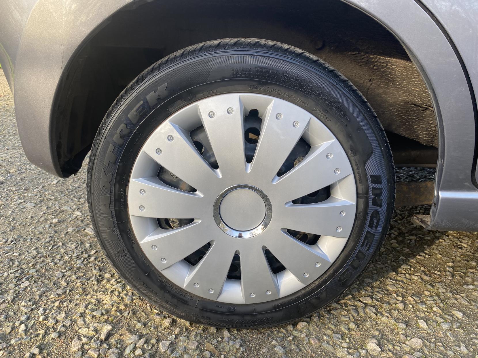 Suzuki Alto 1.0 12V SZ Hatchback 5dr Petrol Manual Euro 5 (68 ps)