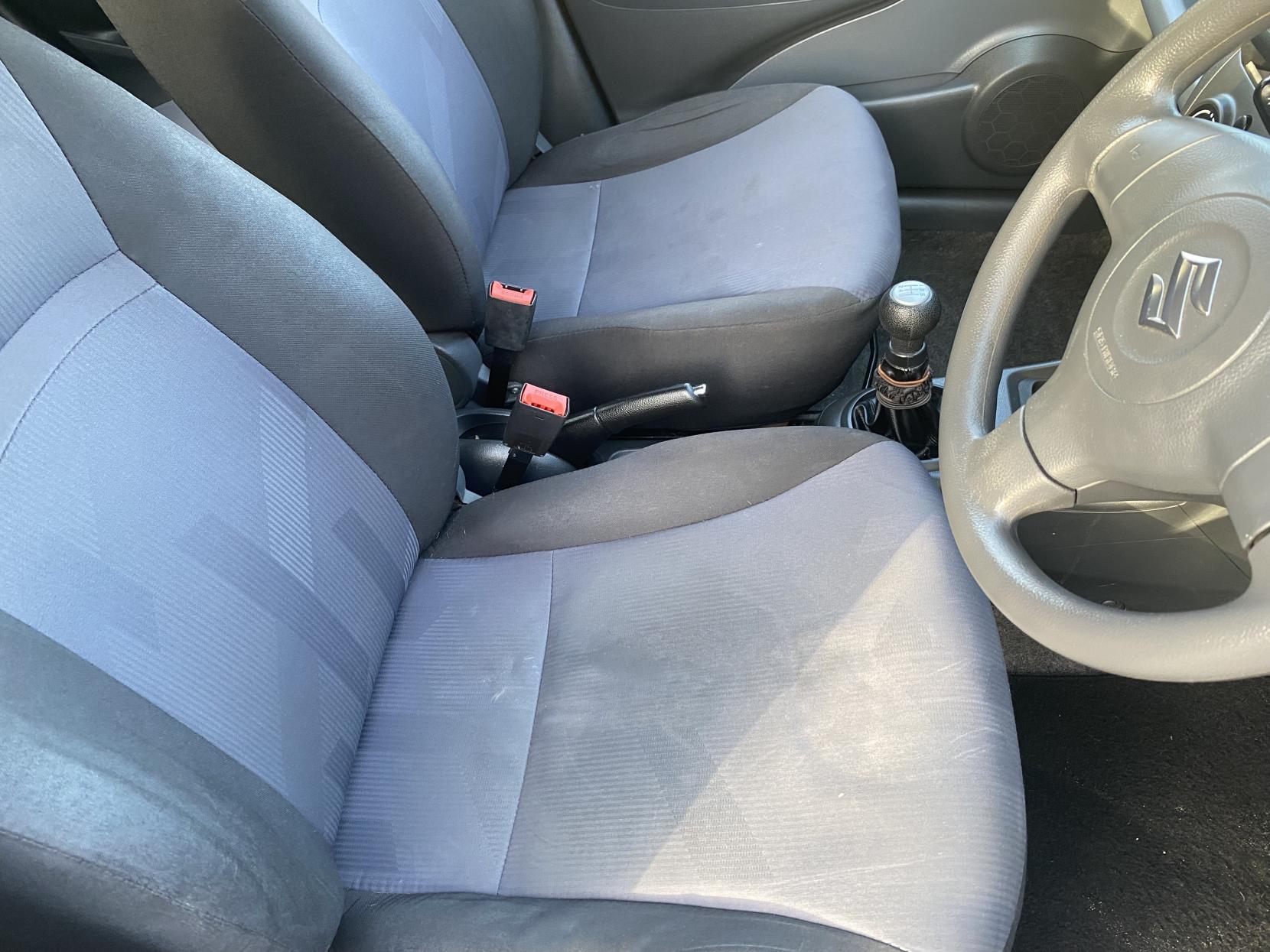 Suzuki Alto 1.0 12V SZ Hatchback 5dr Petrol Manual Euro 5 (68 ps)