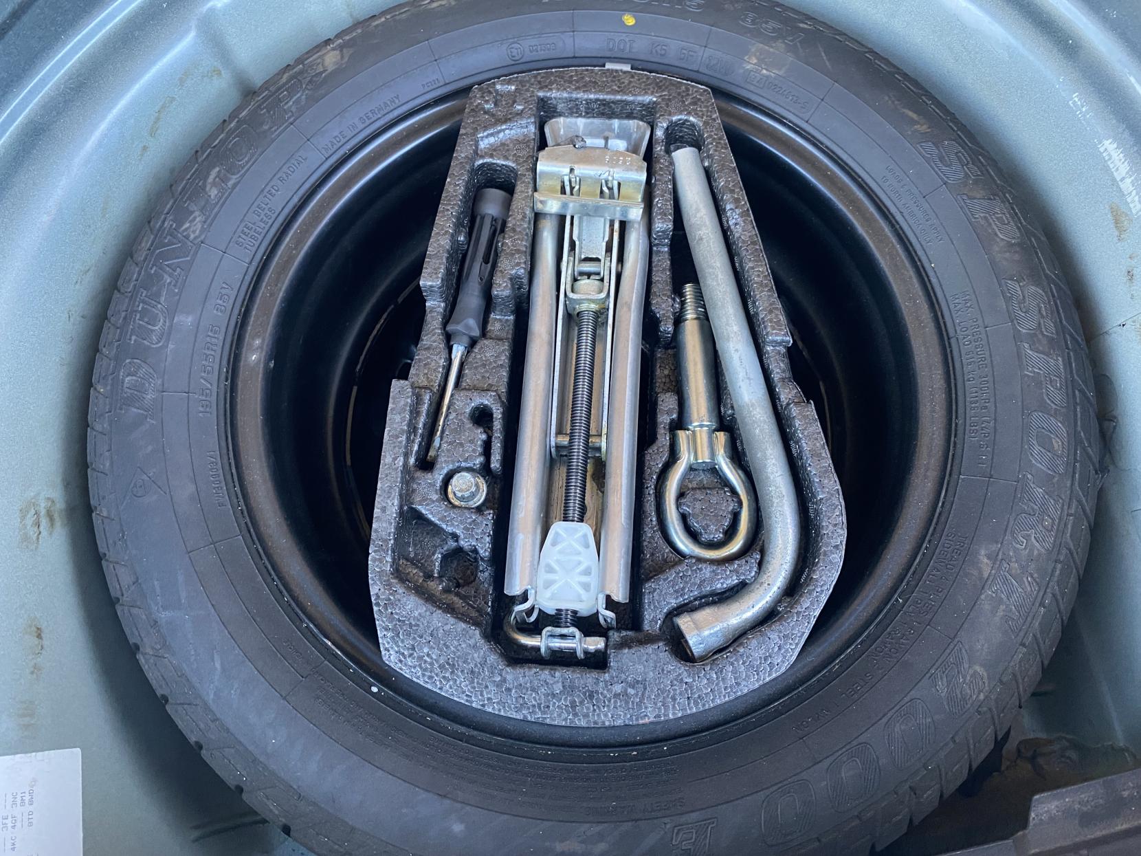 Volkswagen Polo 1.2 Match Hatchback 3dr Petrol Manual (138 g/km, 70 bhp)