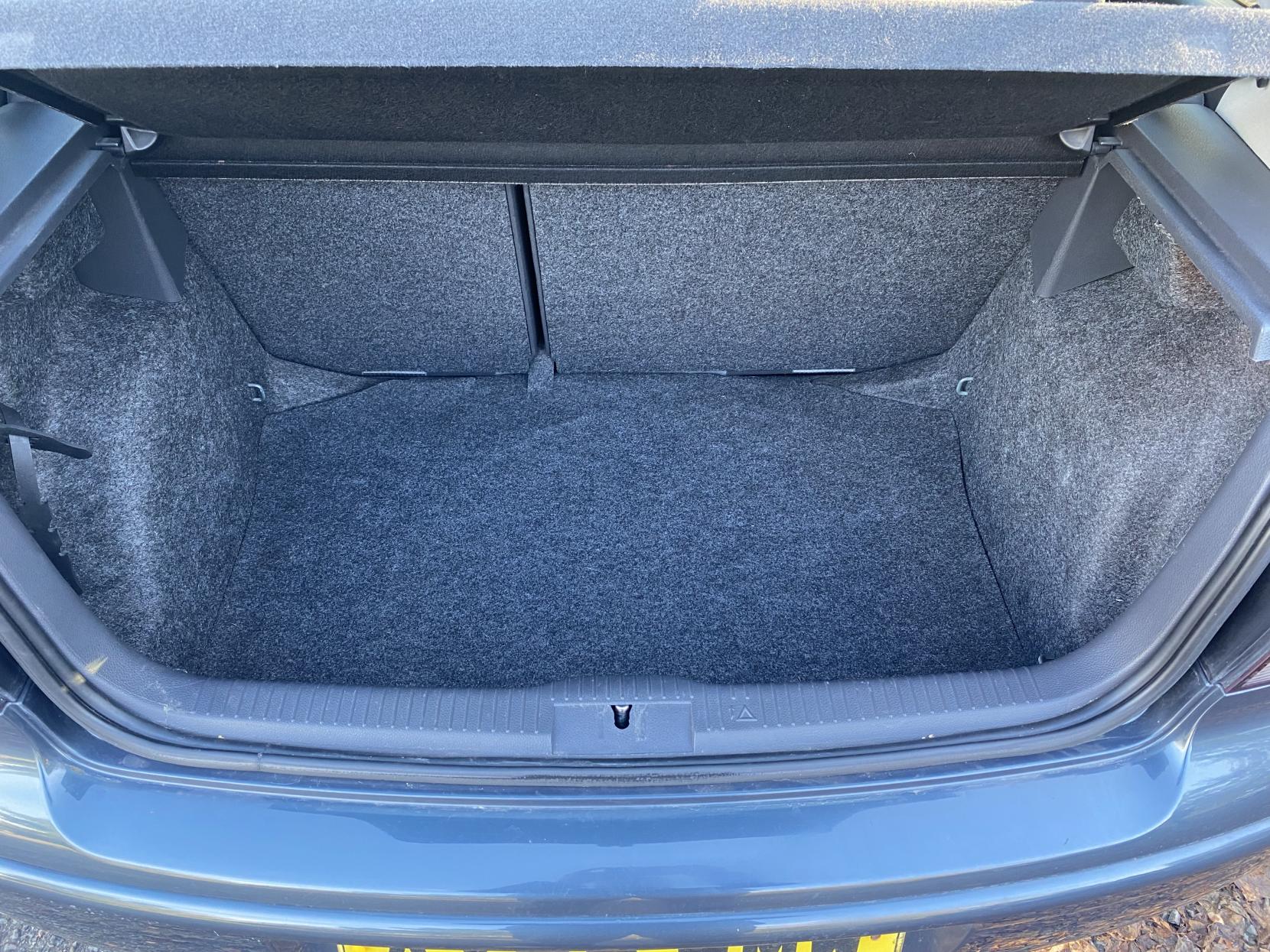 Volkswagen Polo 1.2 Match Hatchback 3dr Petrol Manual (138 g/km, 70 bhp)