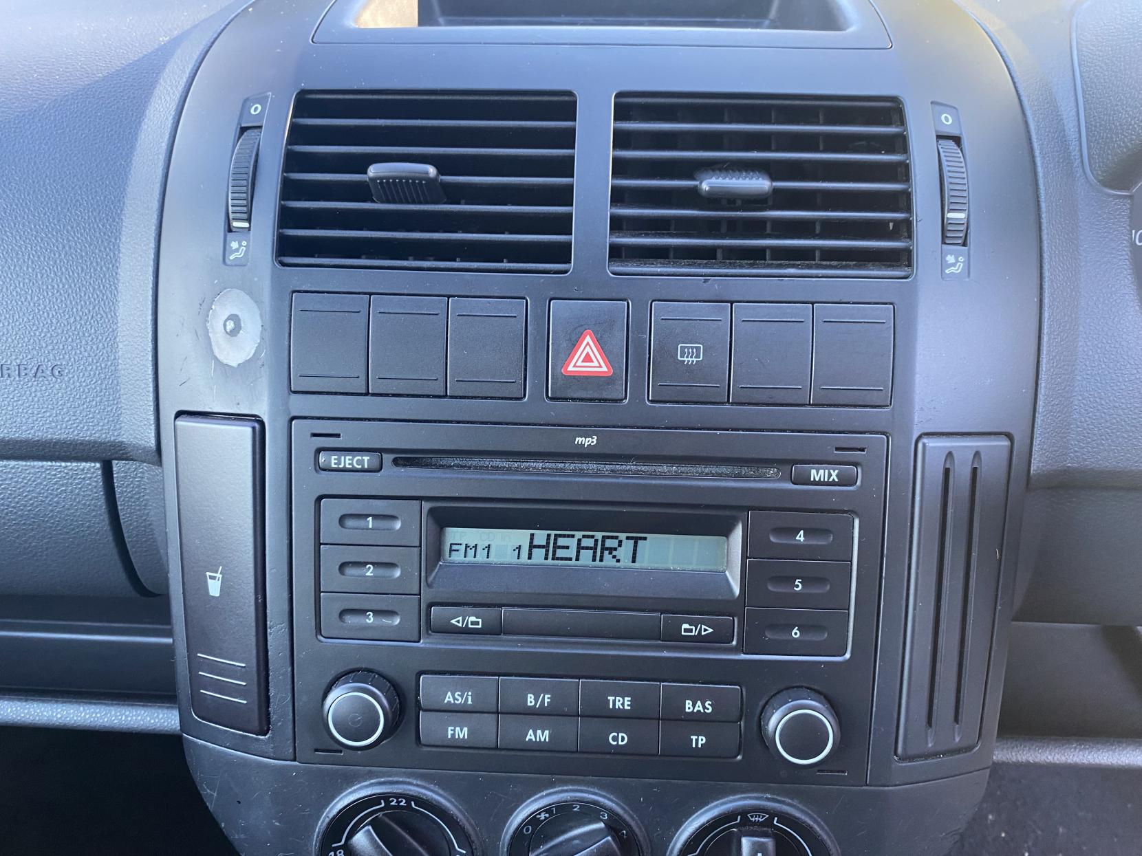 Volkswagen Polo 1.2 Match Hatchback 3dr Petrol Manual (138 g/km, 70 bhp)