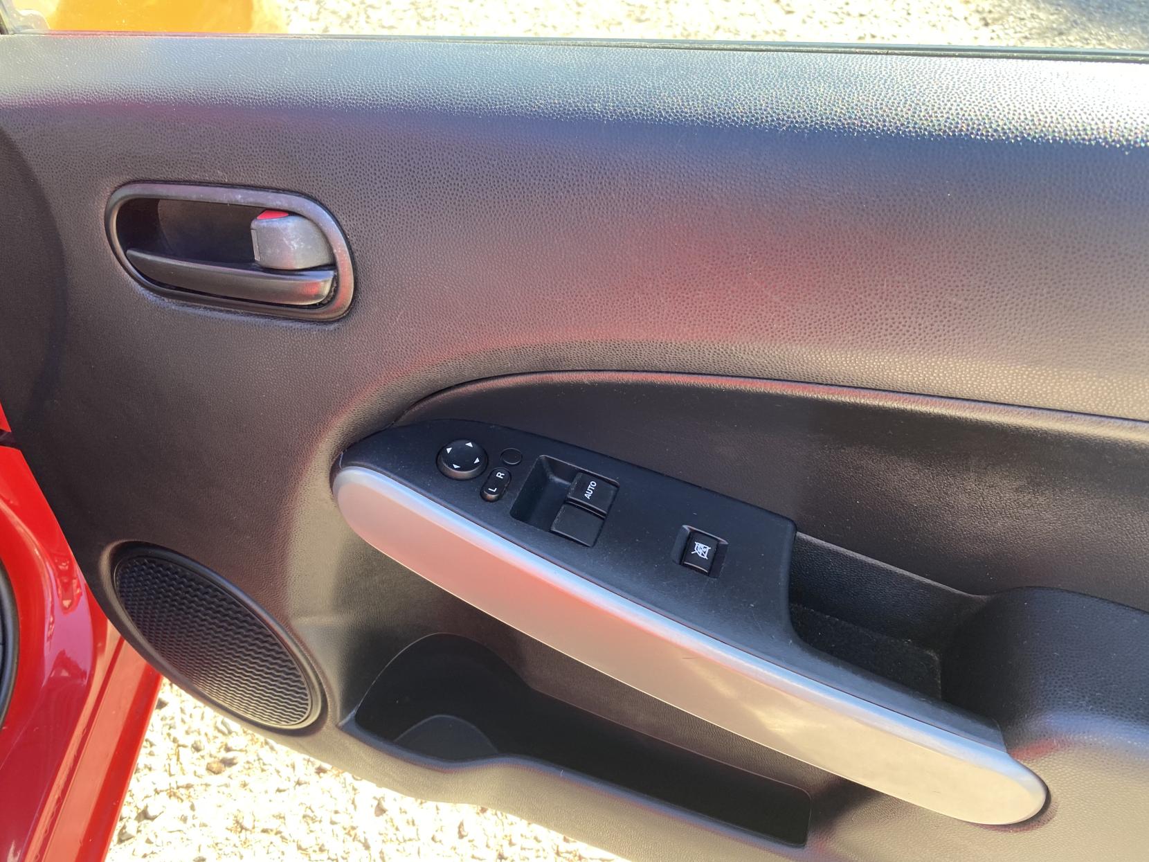 Mazda Mazda2 1.3 TS Hatchback 5dr Petrol Manual Euro 5 (75 ps)