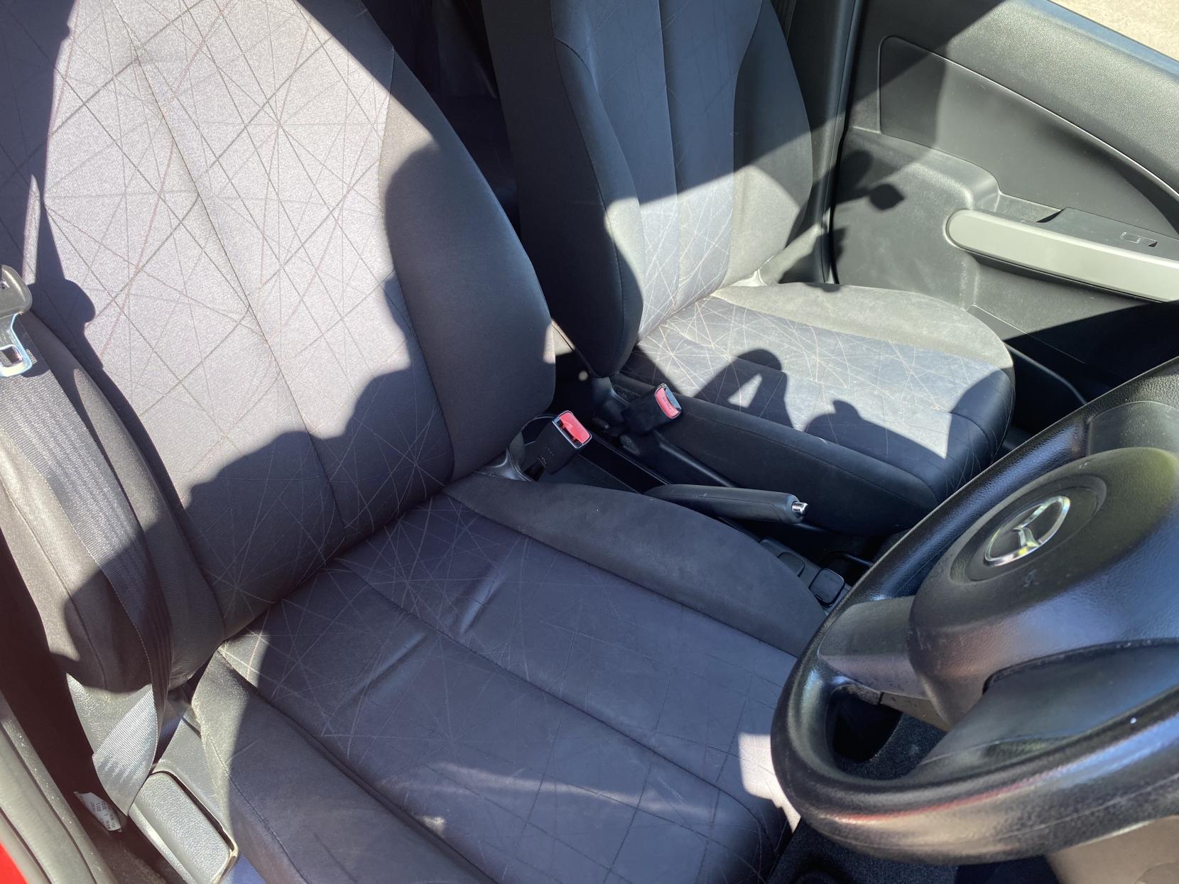 Mazda Mazda2 1.3 TS Hatchback 5dr Petrol Manual Euro 5 (75 ps)