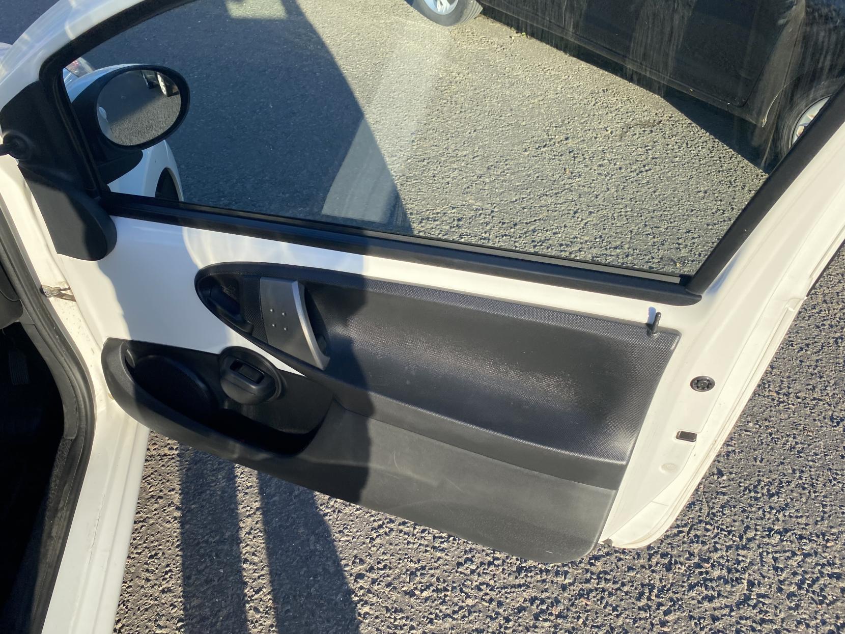 Citroen C1 1.0i Edition Hatchback 3dr Petrol Manual Euro 5 (68 ps)