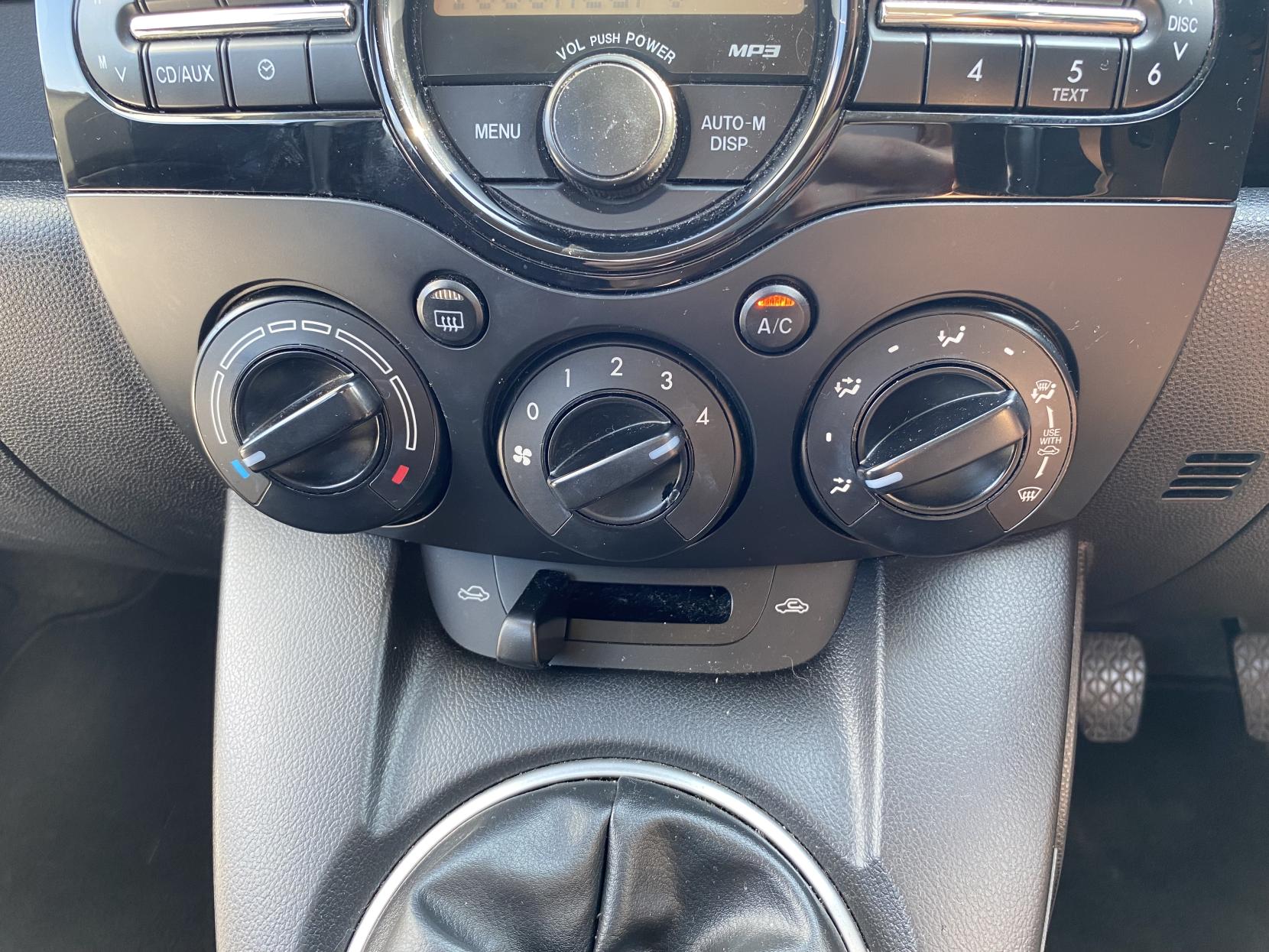 Mazda Mazda2 1.3 Tamura Hatchback 5dr Petrol Manual Euro 5 (84 ps)