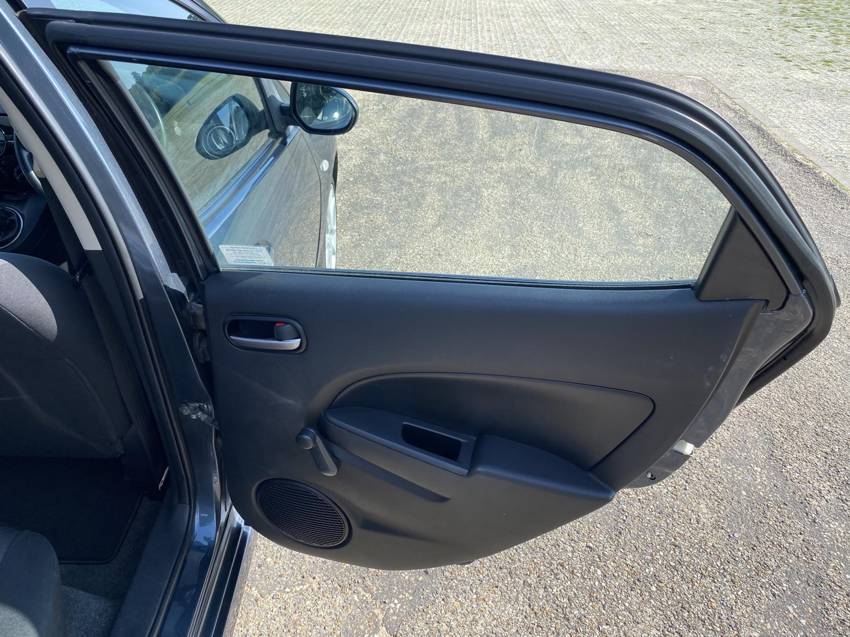 Mazda Mazda2 1.3 Tamura Hatchback 5dr Petrol Manual Euro 5 (84 ps)