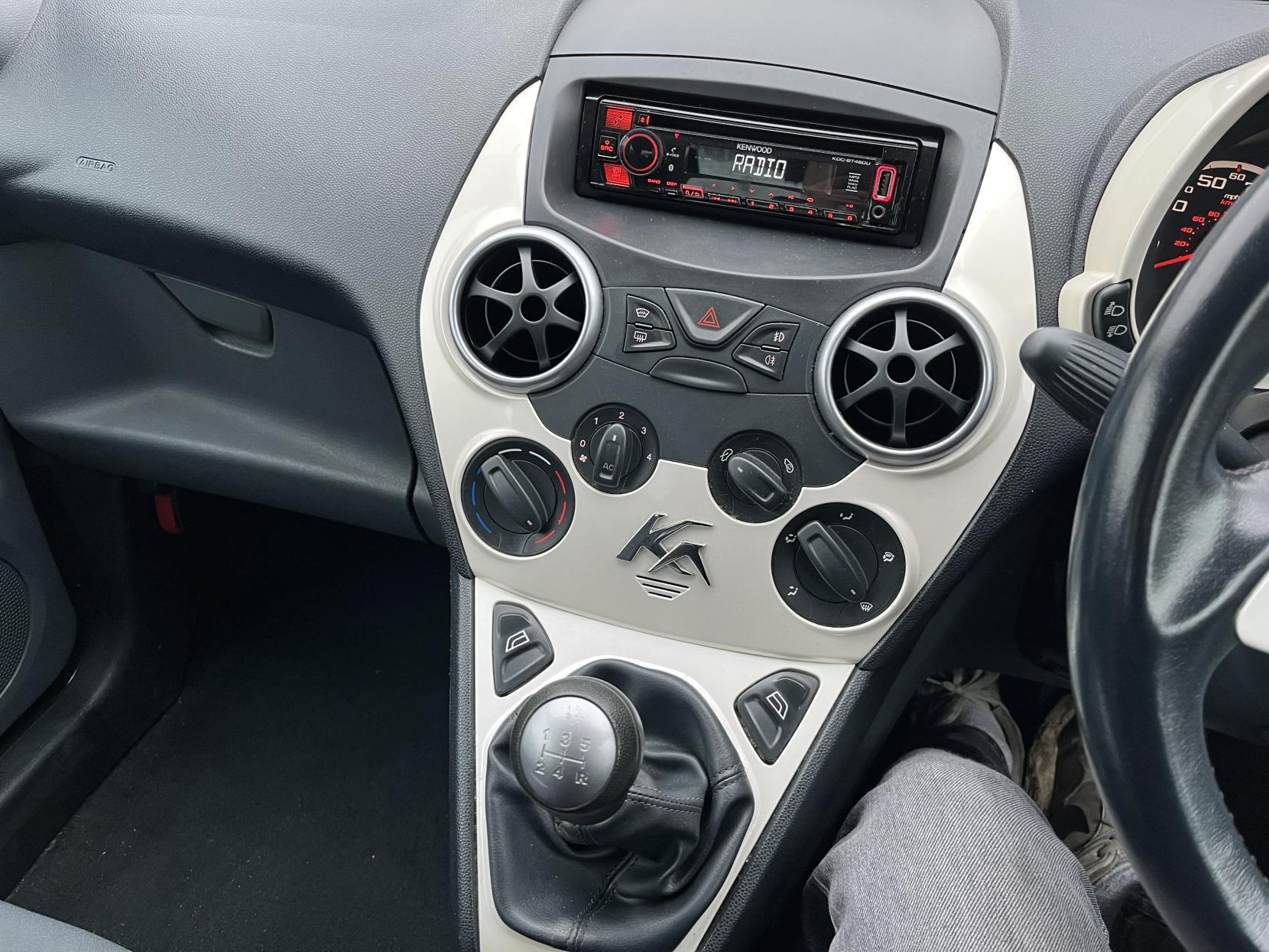 Ford Ka 1.2 Zetec Hatchback 3dr Petrol Manual Euro 4 (69 ps)